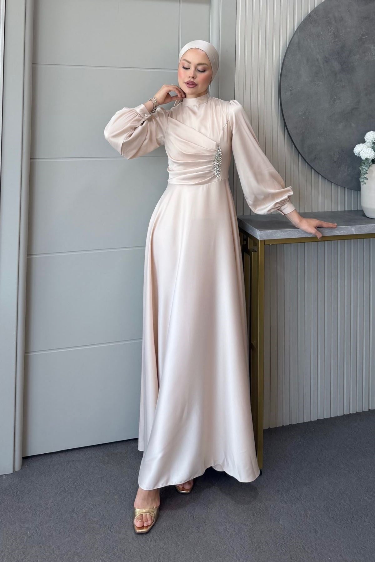 Mihrimah Saten Abiye Bej, Fiyatları Mihrimah Saten Abiye Bej| Haza Moda
