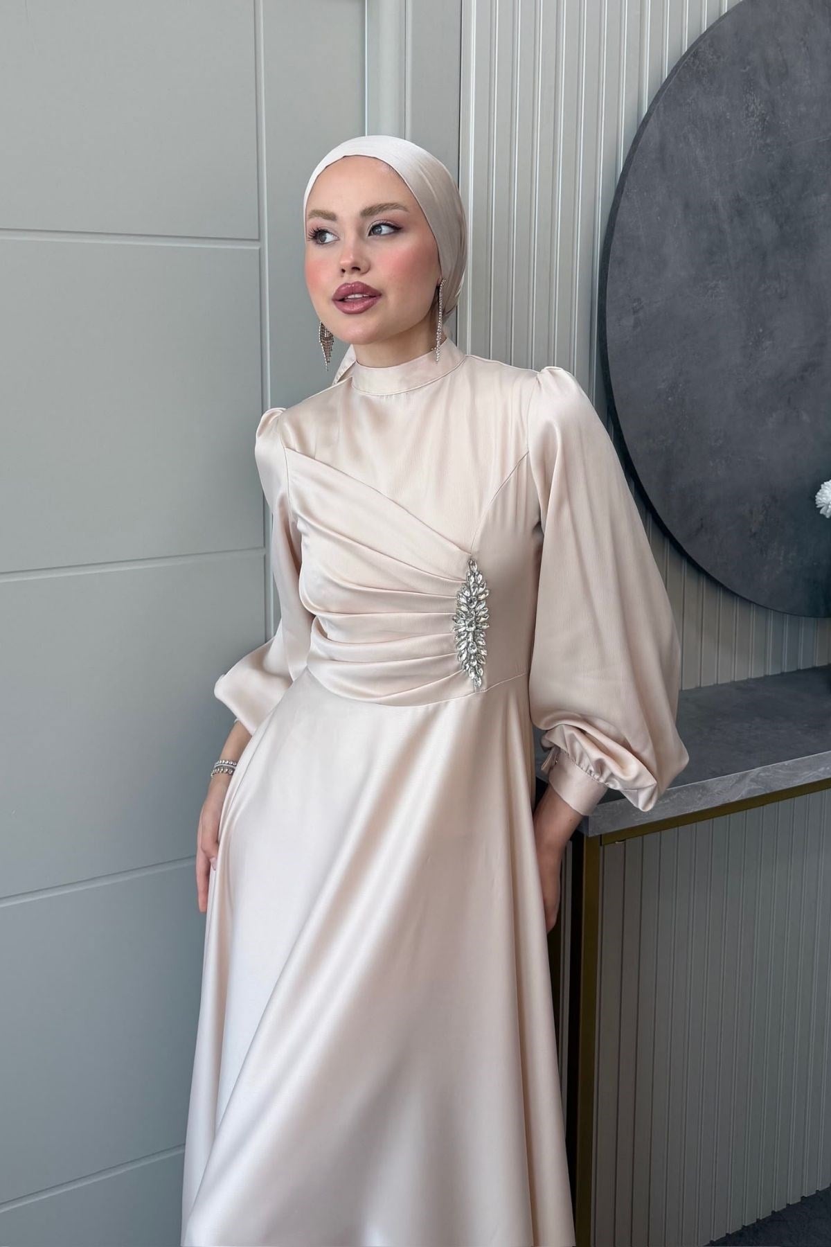 Mihrimah Saten Abiye Bej, Fiyatları Mihrimah Saten Abiye Bej| Haza Moda