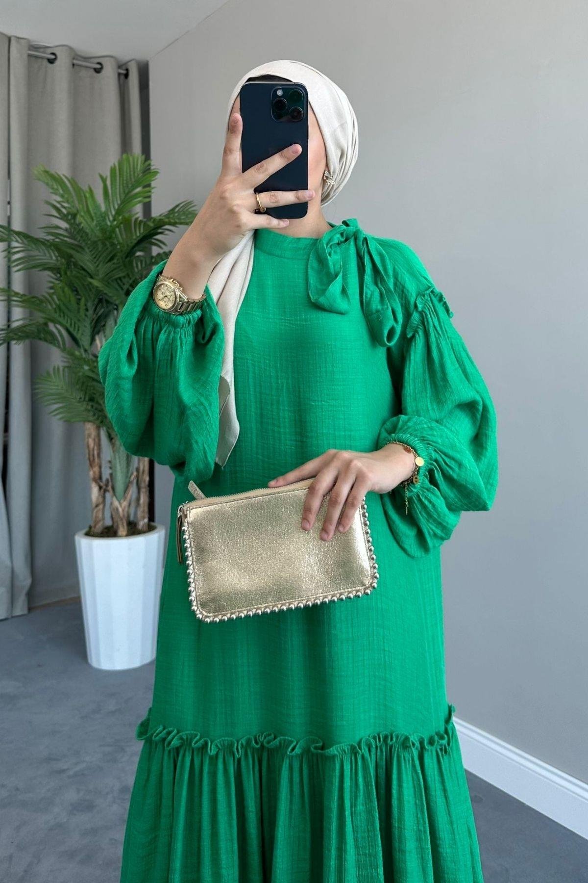 Monika Elbise Benetton, Fiyatları 