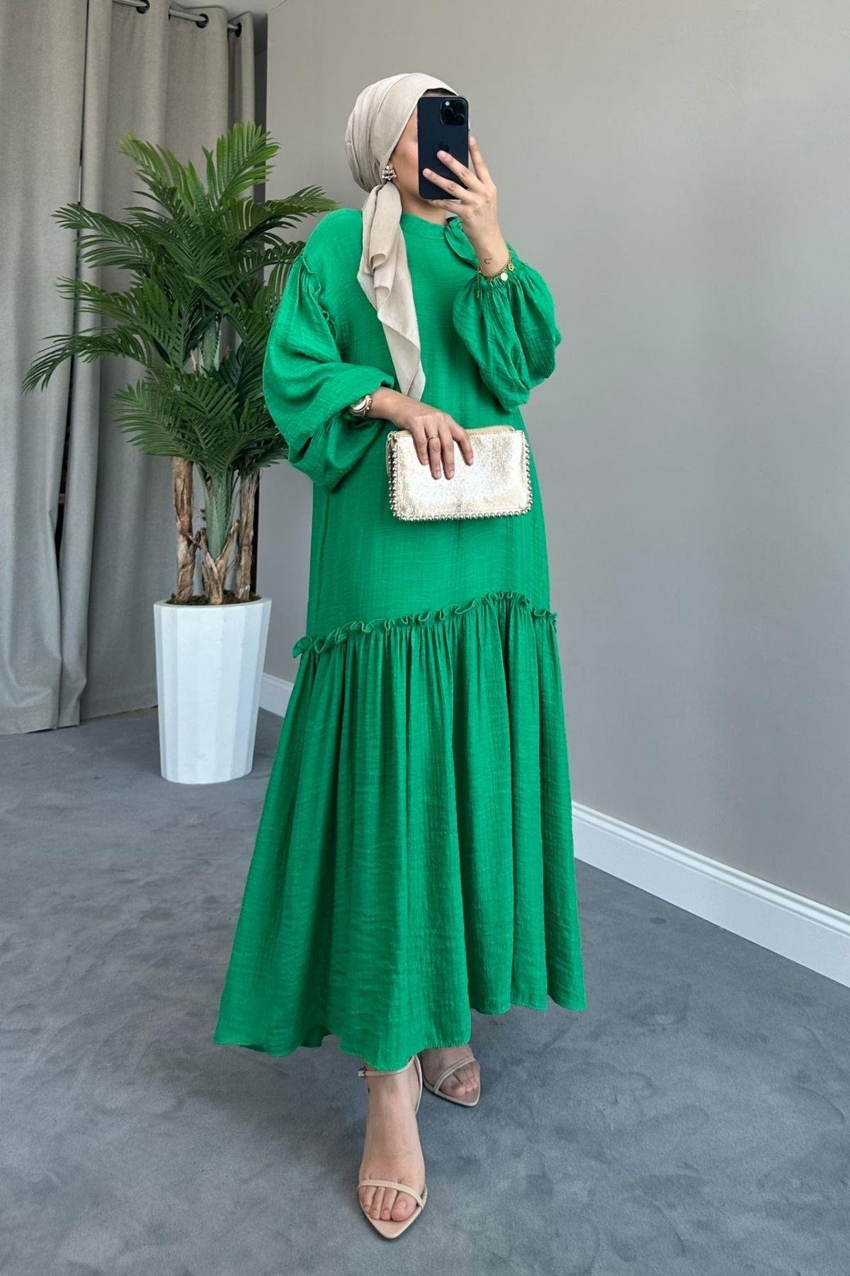 Monika Elbise Benetton, Fiyatları 