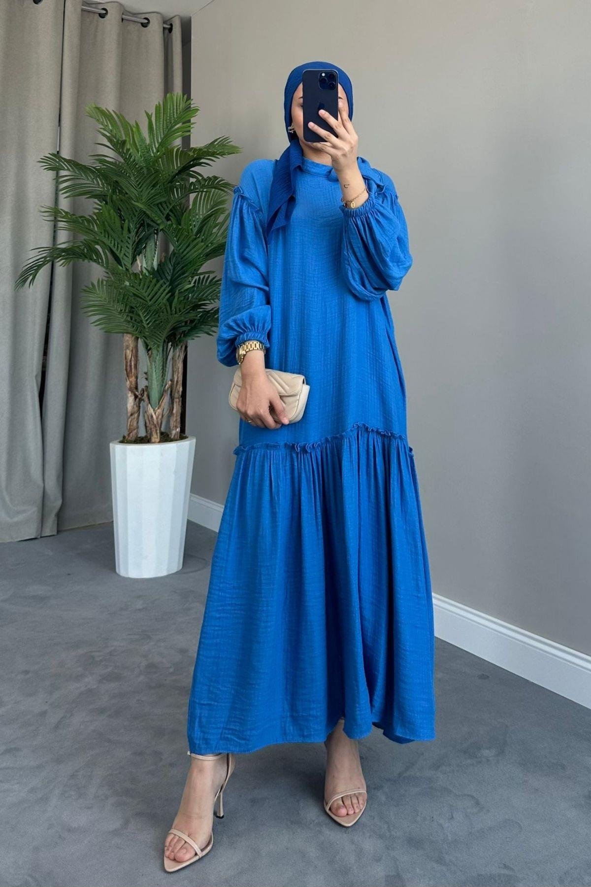 Monika Elbise Saks, Fiyatları 