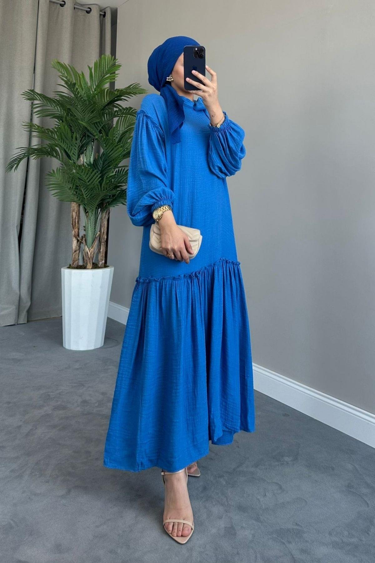 Monika Elbise Saks, Fiyatları 