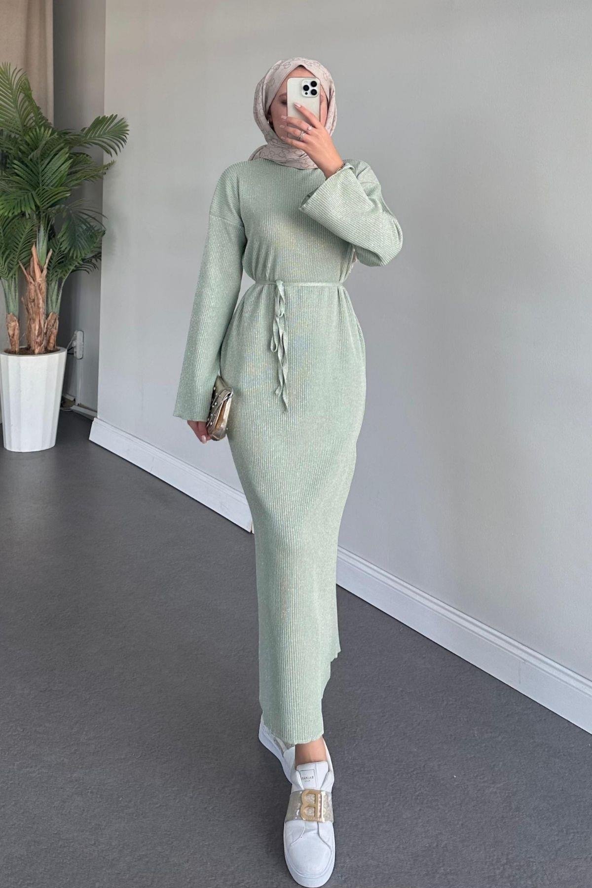 Nesya Triko Elbise Su Yeşili, Fiyatları Haza Moda | Tesettür Giyim | Nesya Triko Elbise Su Yeşili