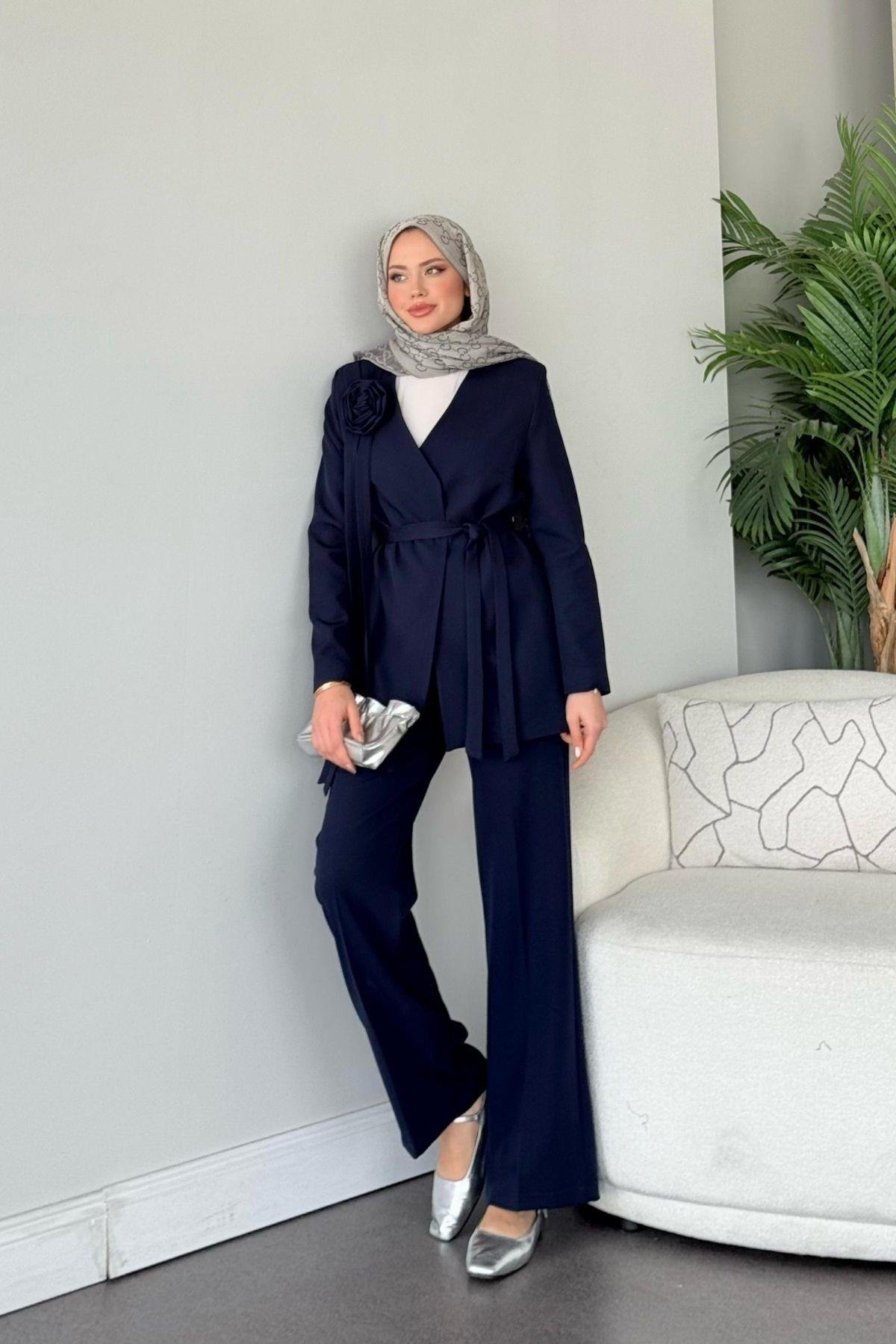 Nudes Güllü Takım Lacivert, Fiyatları Nudes Güllü Takım Lacivert - Haza Moda 