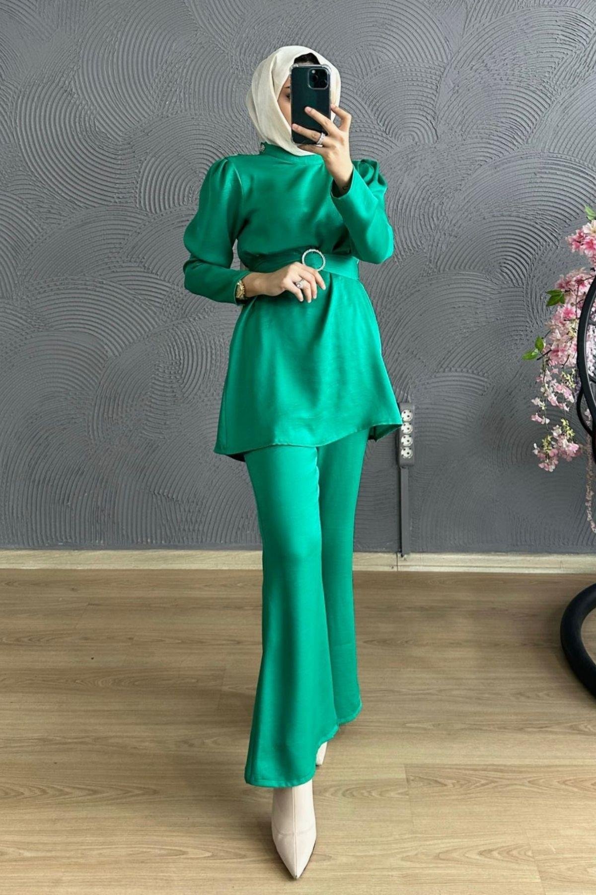 Omuzu Taşlı Saten Takım BENETTON, Fiyatları Milena Takım KAHVE – Haza Moda | Tesettür Giyim