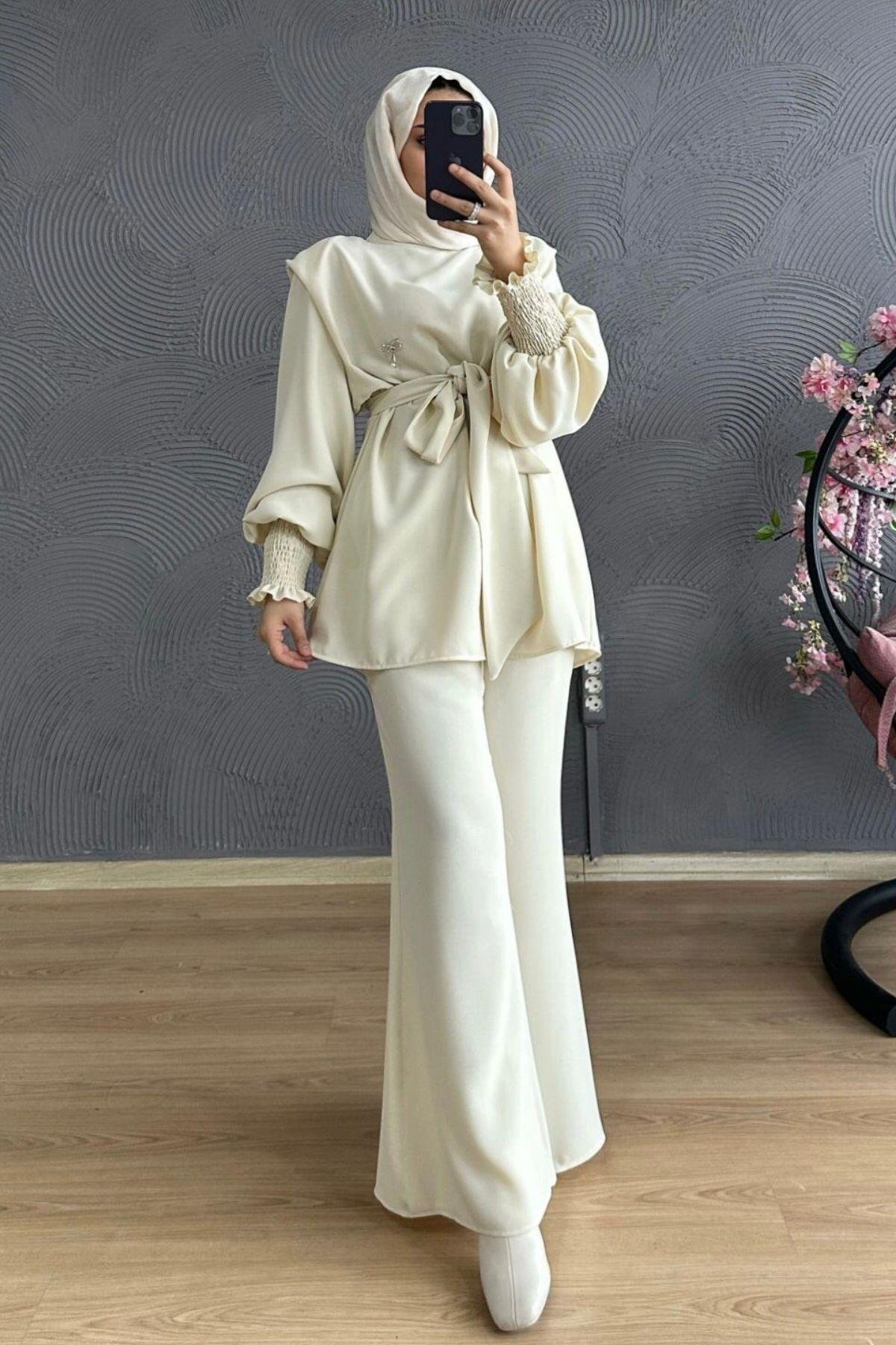 Omzu Vatkalı Takım Bej, Fiyatları Omzu Vatkalı Takım Bej – Haza Moda | Tesettür Giyim