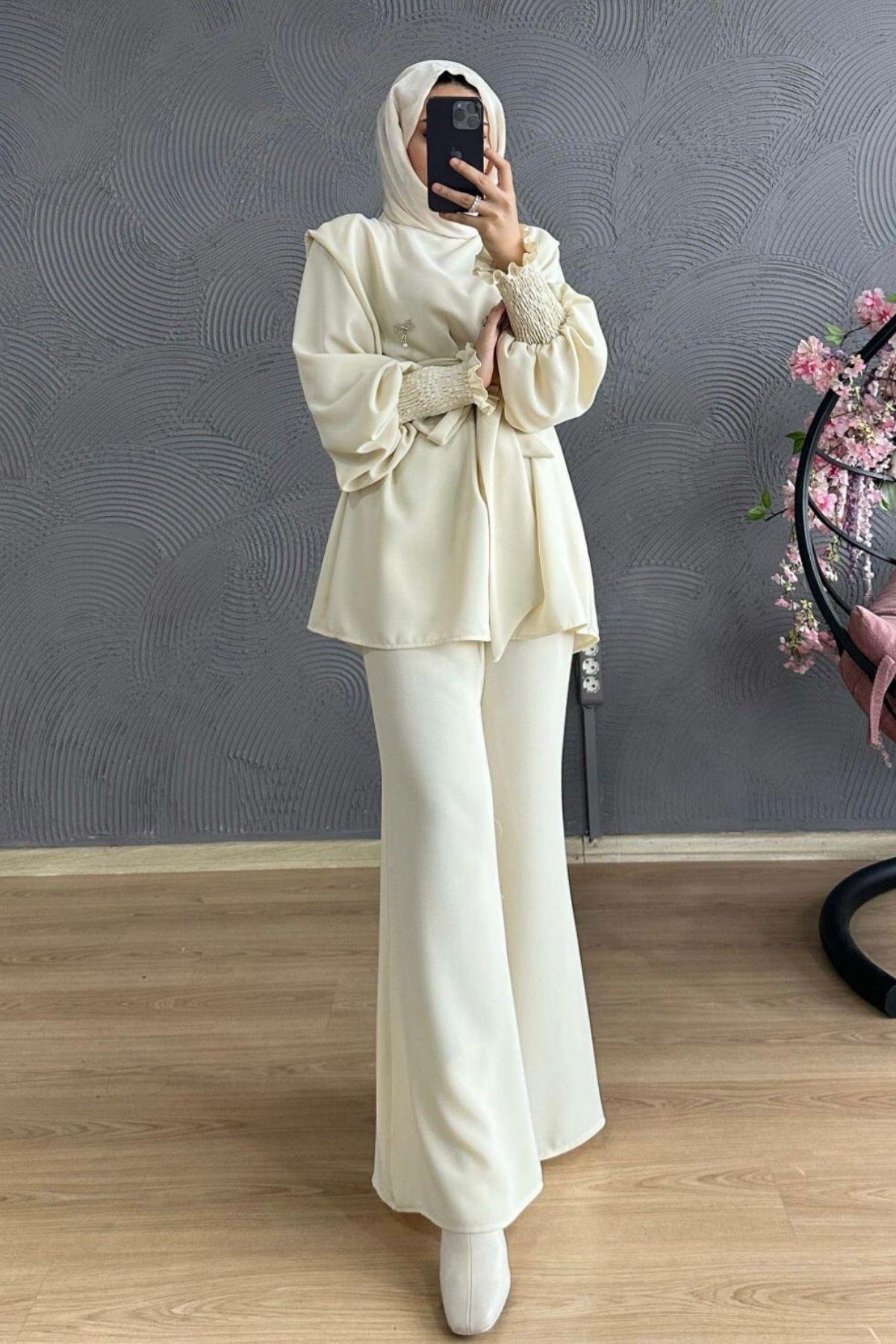 Omzu Vatkalı Takım Bej, Fiyatları Omzu Vatkalı Takım Bej – Haza Moda | Tesettür Giyim