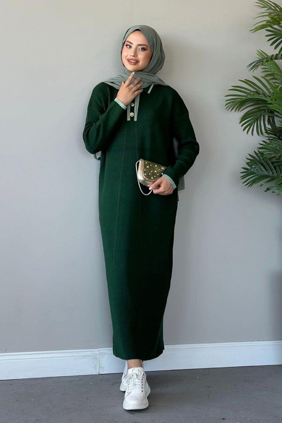 Önü Düğmeli Triko Elbise Zümrüt, Fiyatları Haza Moda | Tesettür Giyim | Önü Düğmeli Triko Elbise Zümrüt