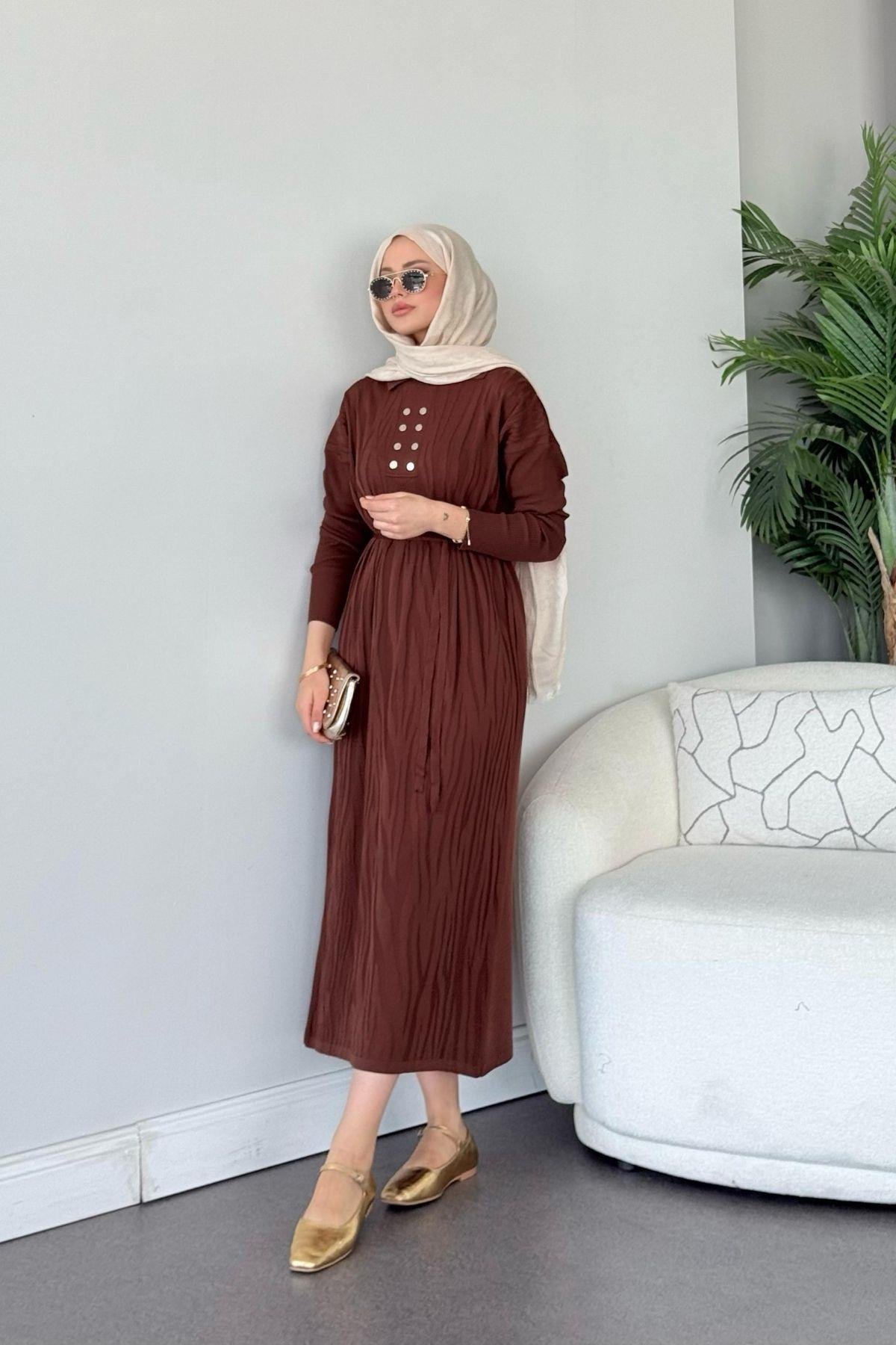 Osaka Zebra Desen Merserize Elbise Kahverengi, Fiyatları Osaka Zebra Desen Merserize Elbise Kahve- Haza Moda 