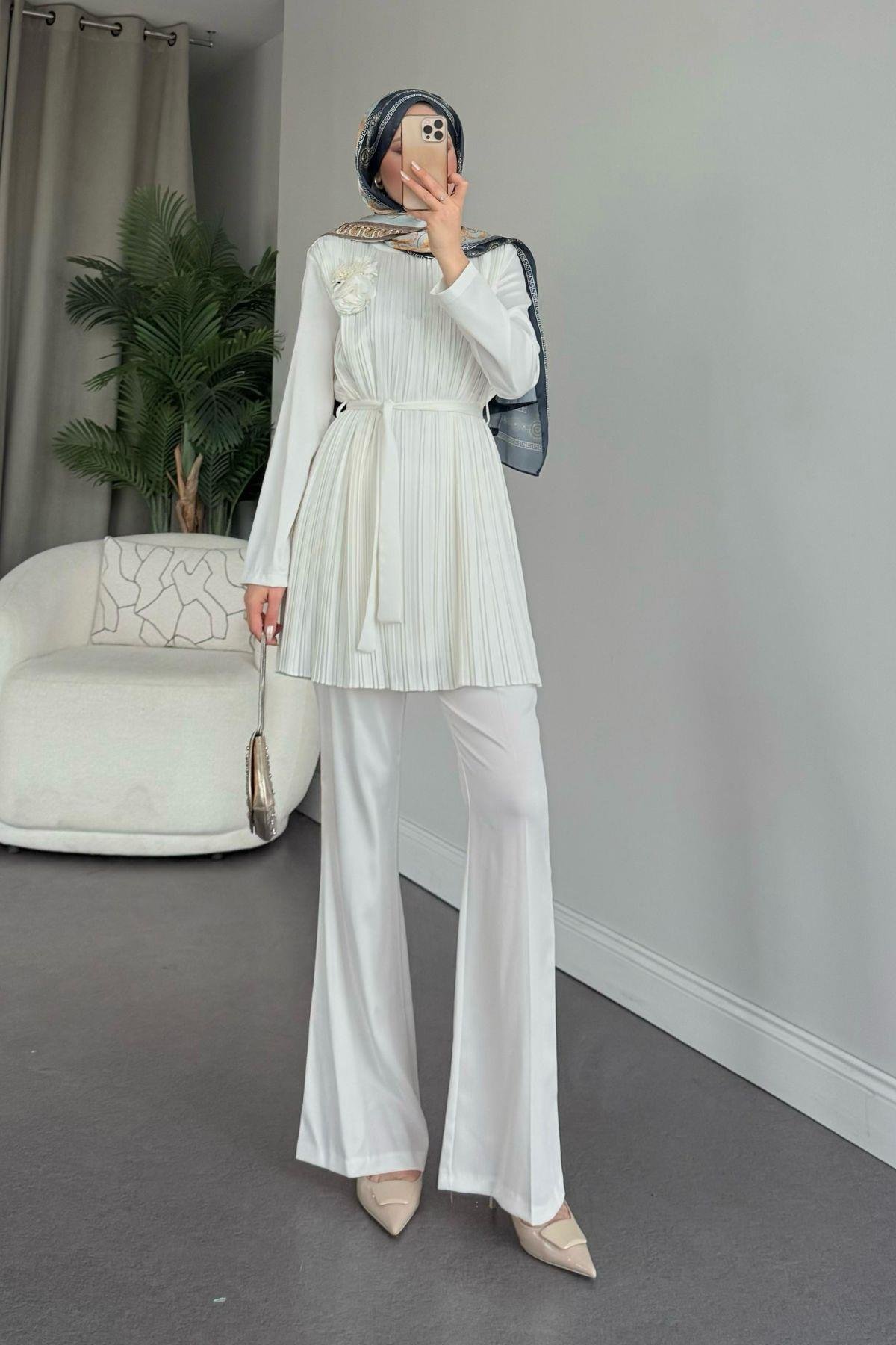 Pileli Pantolonlu Saten Takım Beyaz, Fiyatları 