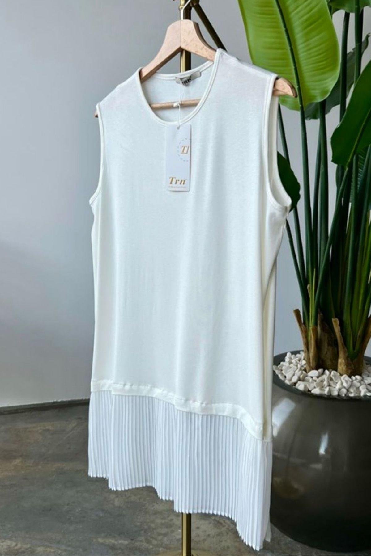 Piliseli İçlik-BEYAZ, Fiyatları Sıfır Kol İçlik Düz BEYAZ – Haza Moda | Tesettür Giyim