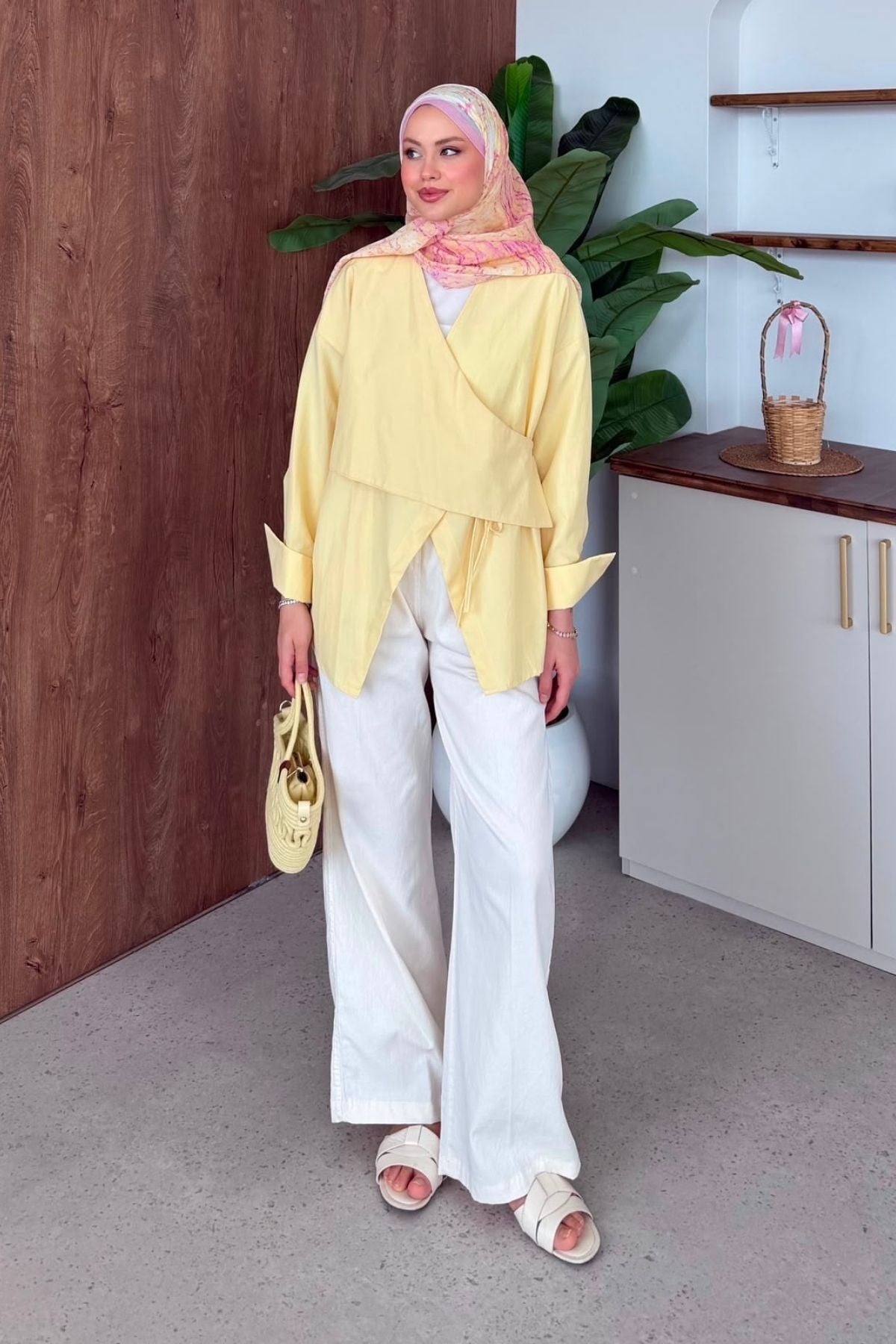 Pink Yandan Düğmeli Gömlek Sarı, Fiyatları Pink Yandan Düğmeli Gömlek Sarı| Haza Moda