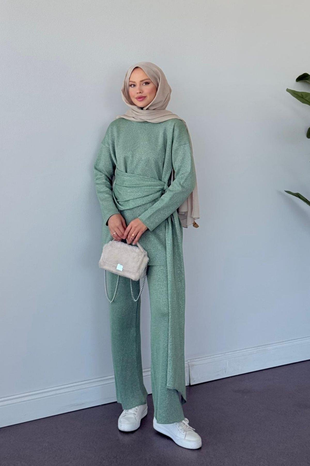 Quuen Şal Deytaylı Simli Takım Su Yeşili, Fiyatları Quuen Şal Deytaylı Simli Takım Su Yeşili- Haza Moda 