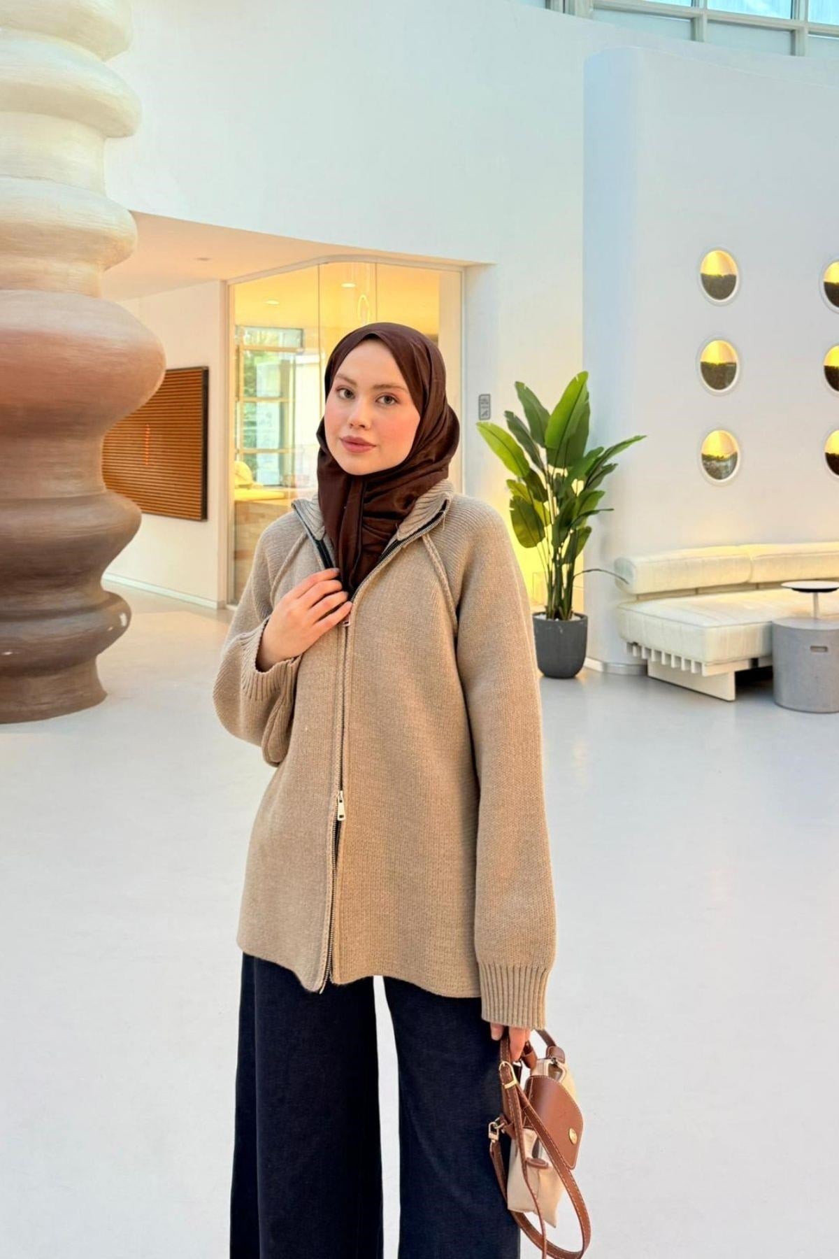 Roma Fermuarlı Hırka Vizon, Fiyatları Roma Fermuarlı Hırka Vizon | Haza Moda
