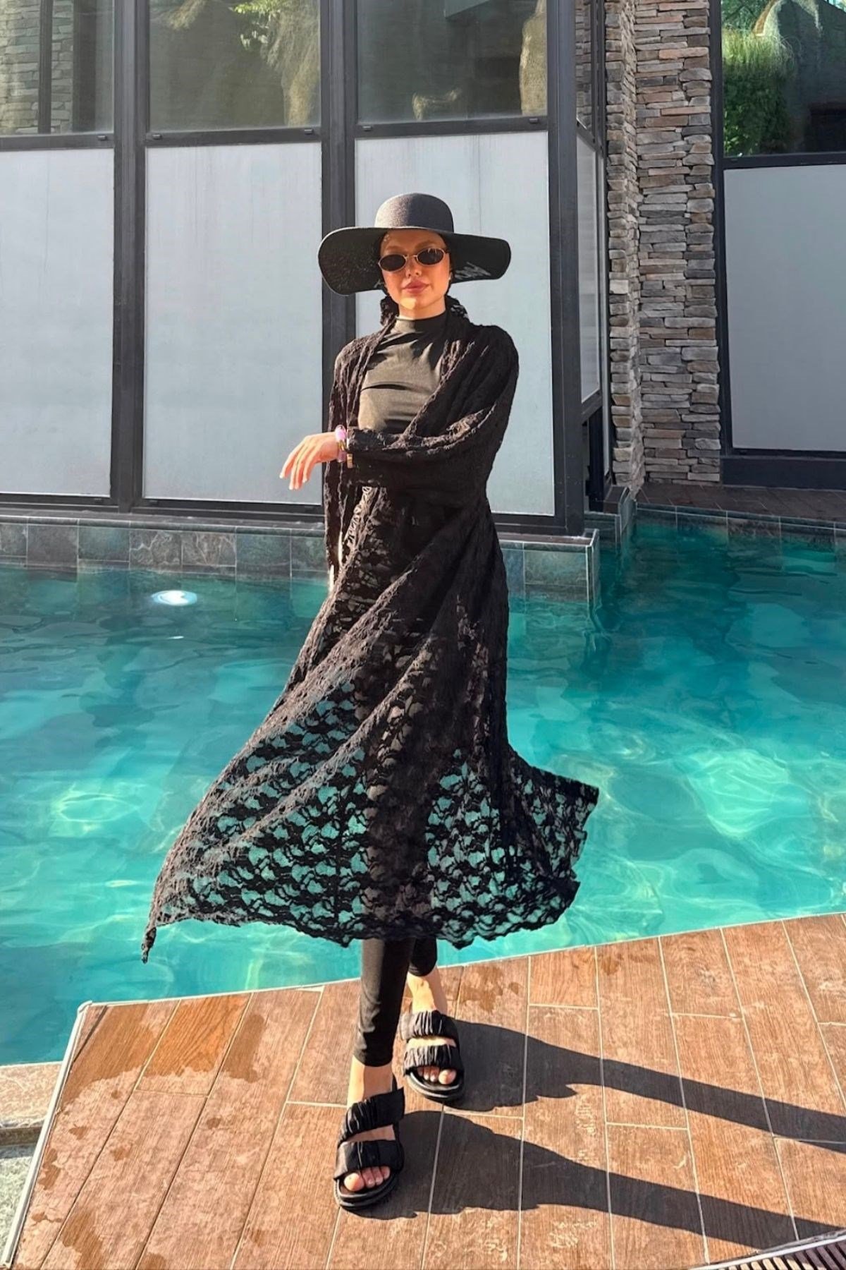 Rosa Bağlamalı Pareo Siyah, Fiyatları 
