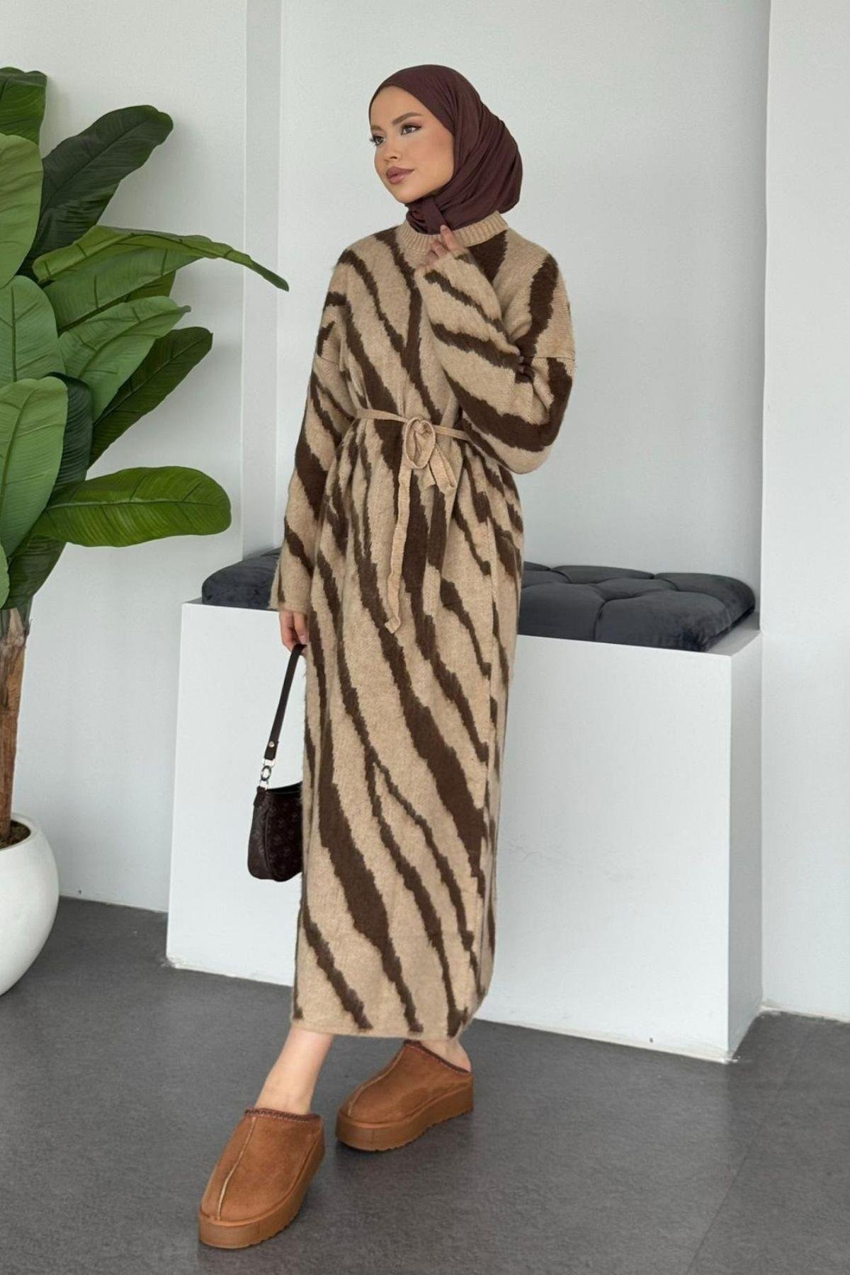 Safari Zebra Desen Elbise Camel, Fiyatları 