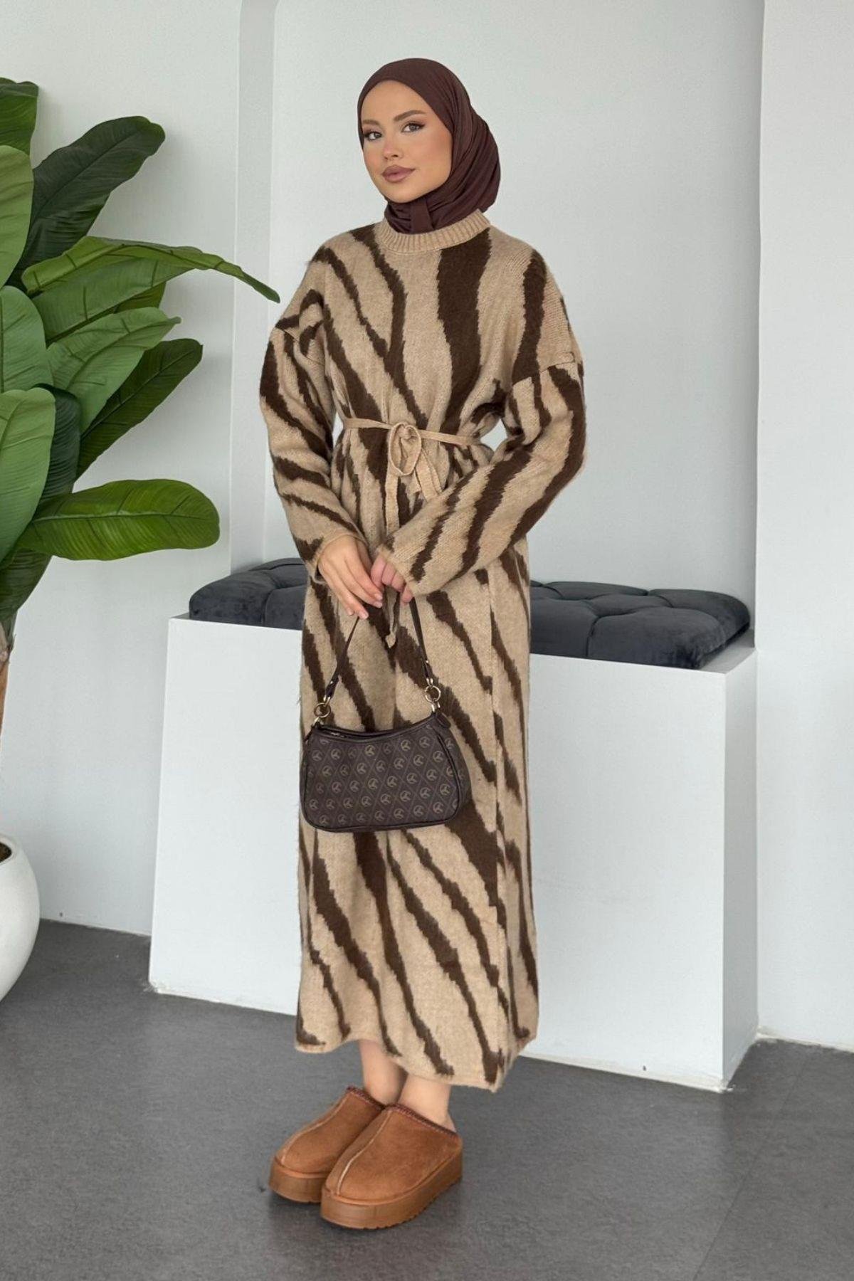 Safari Zebra Desen Elbise Camel, Fiyatları 