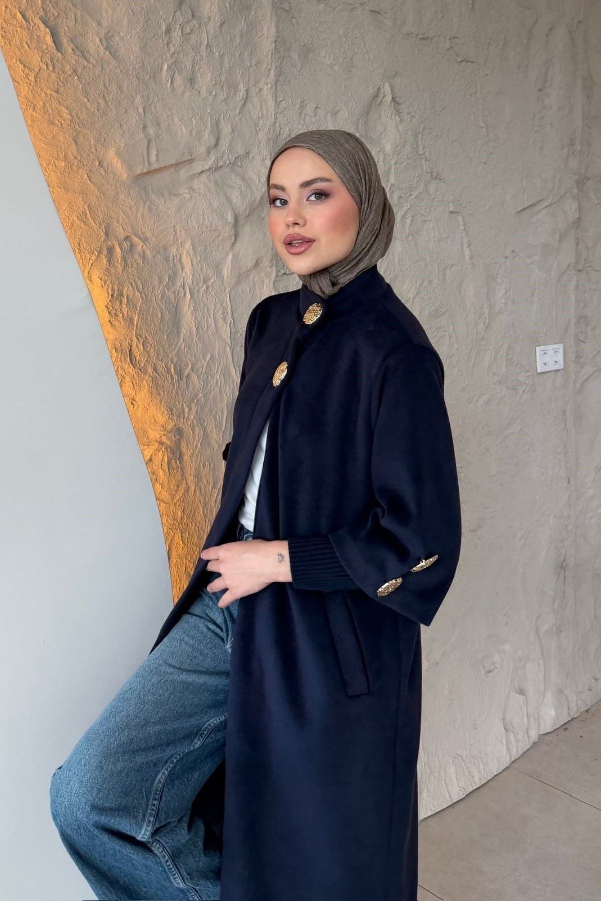 Şah Gold Düğmeli Kaban Lacivert, Fiyatları Şah Gold Düğmeli Kaban Lacivert– Haza Moda | Tesettür Giyim