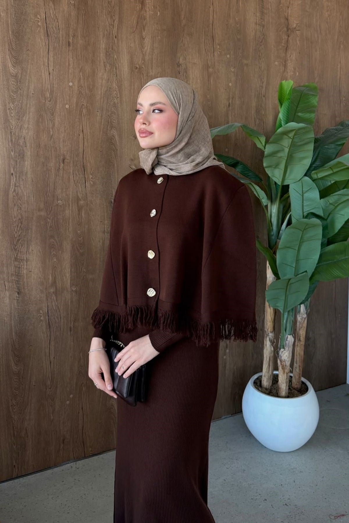 Salda Pelerinli Elbise Acı Kahve, Fiyatları 
