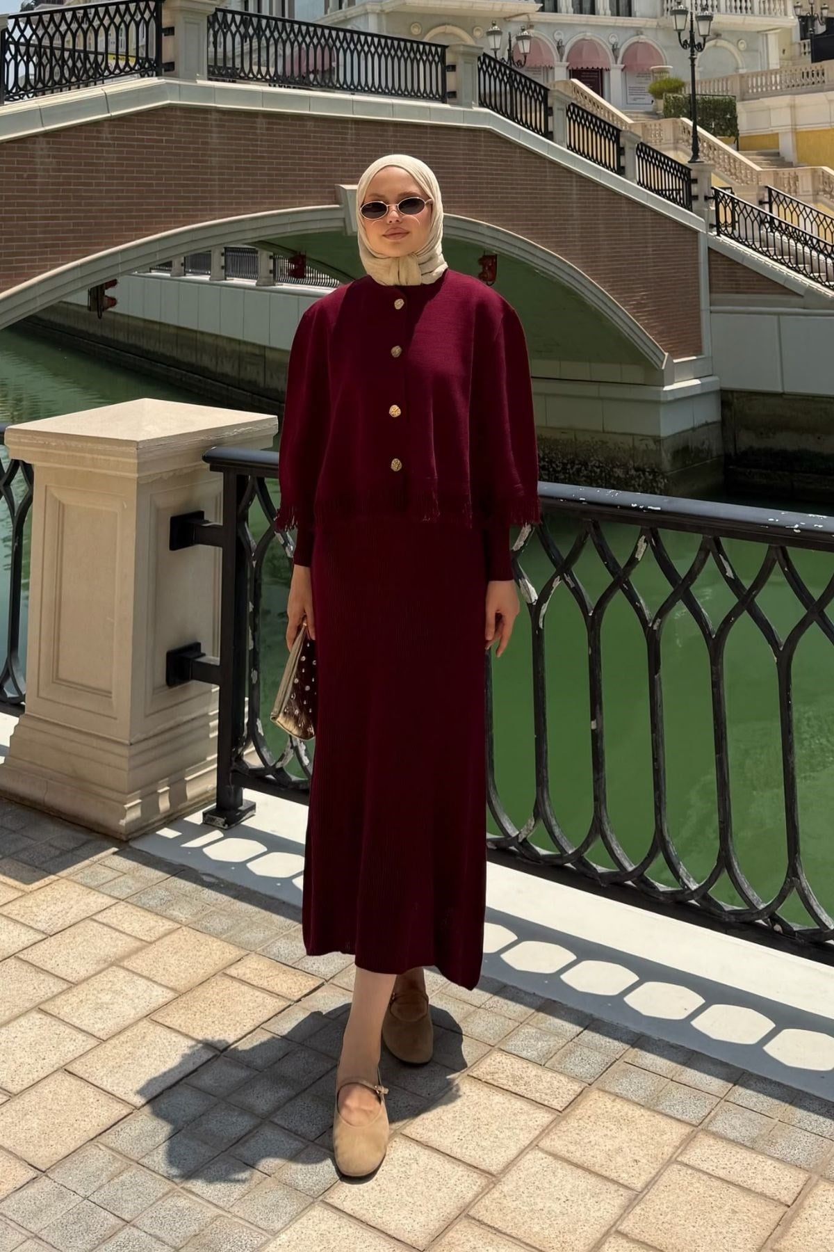 Salda Pelerinli Elbise Bordo, Fiyatları Salda Pelerinli Elbise Bordo| Haza Moda