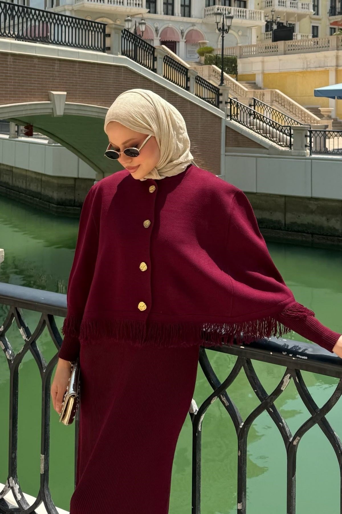 Salda Pelerinli Elbise Bordo, Fiyatları Salda Pelerinli Elbise Bordo| Haza Moda
