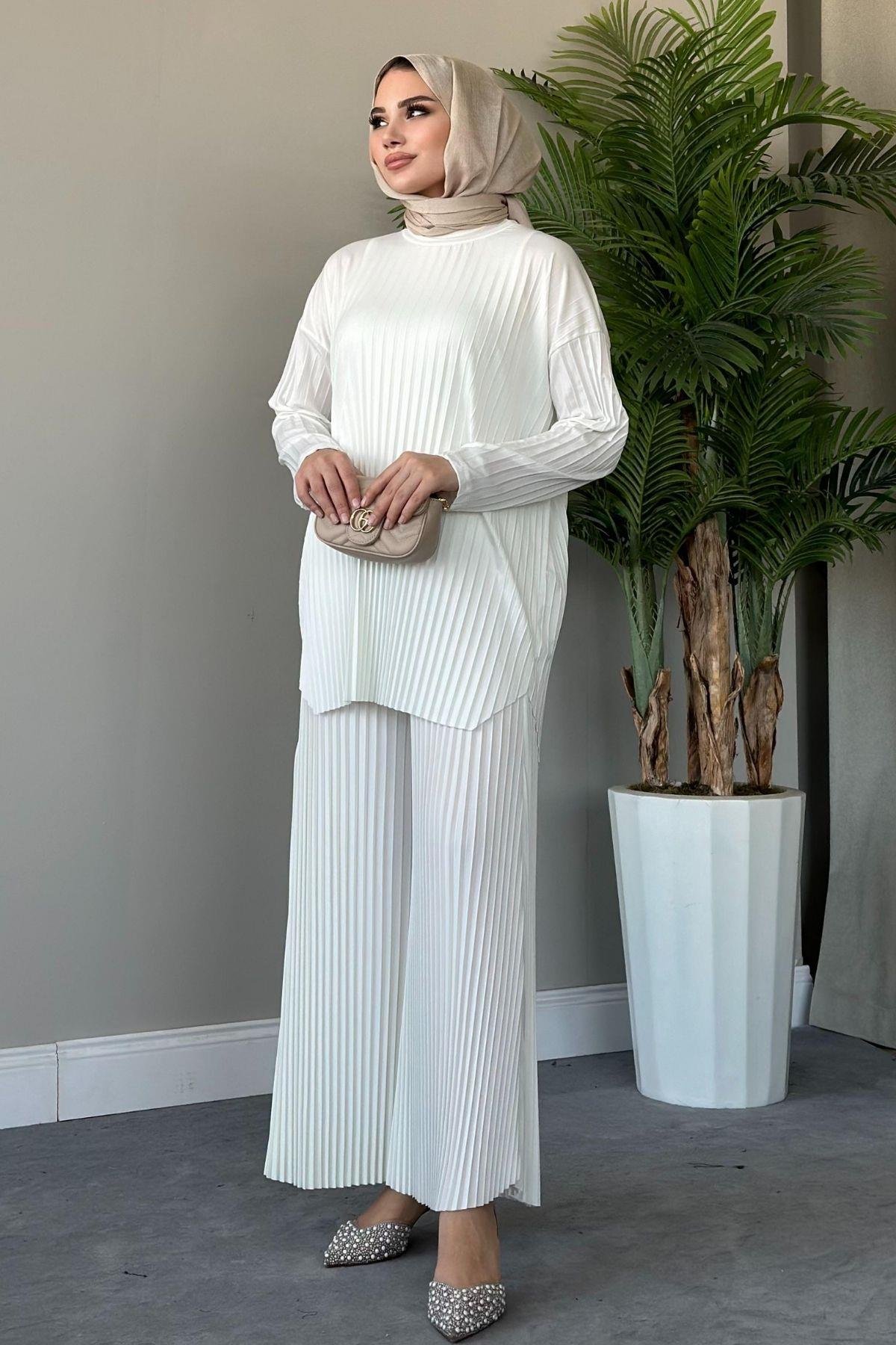 Sandy Takım Pilisoley Beyaz, Fiyatları Sandy Takım Pilisoley Beyaz – Haza Moda | Tesettür Giyim