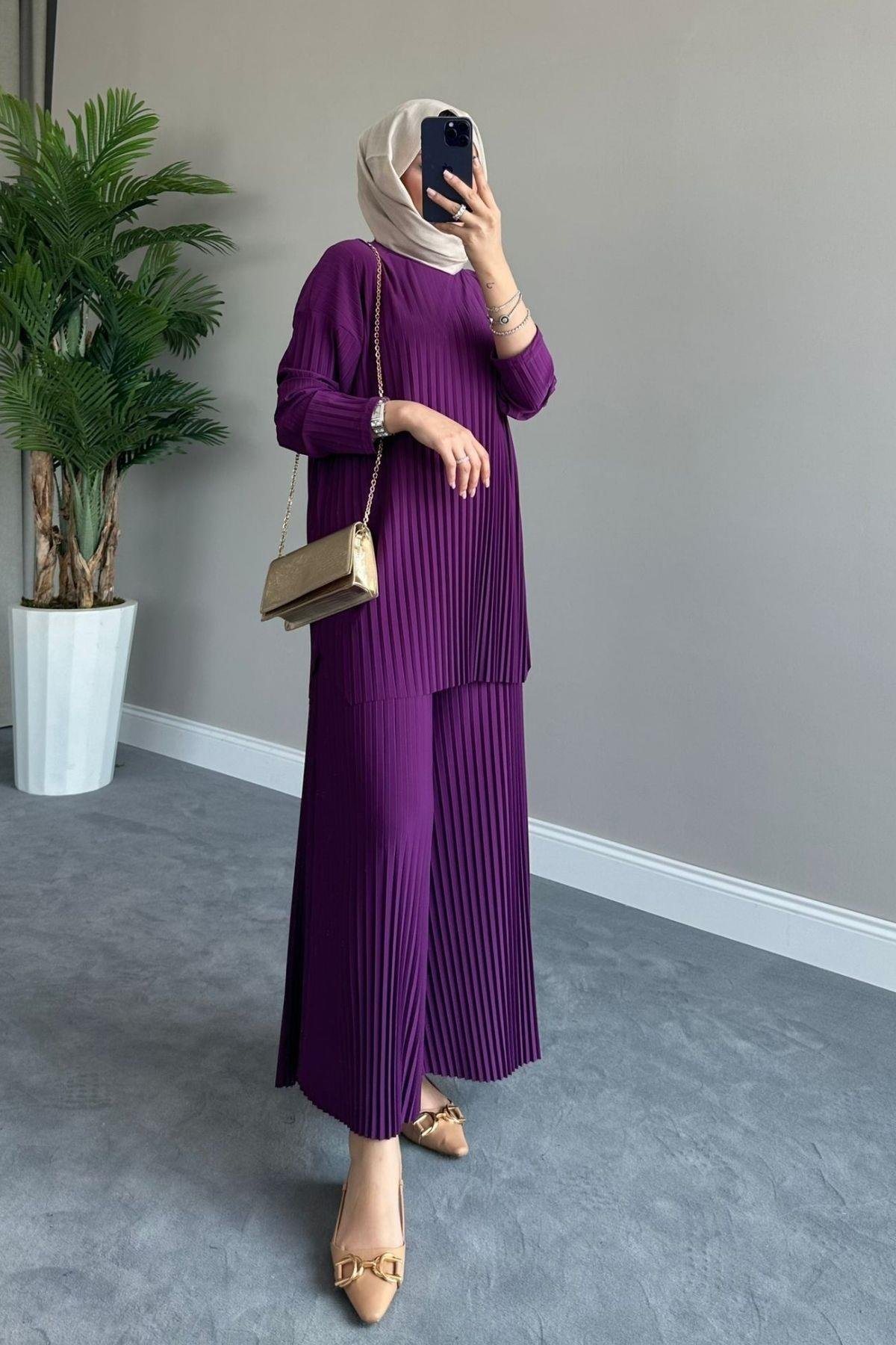 Sandy Takım Pilisoley Mürdüm, Fiyatları Sandy Takım Pilisoley Mürdüm – Haza Moda | Tesettür Giyim