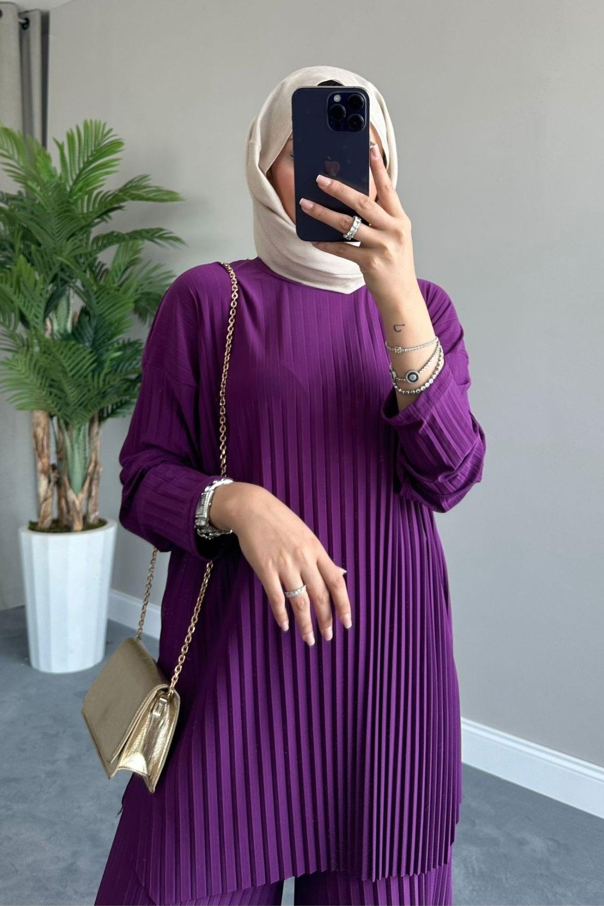 Sandy Takım Pilisoley Mürdüm, Fiyatları Sandy Takım Pilisoley Mürdüm – Haza Moda | Tesettür Giyim