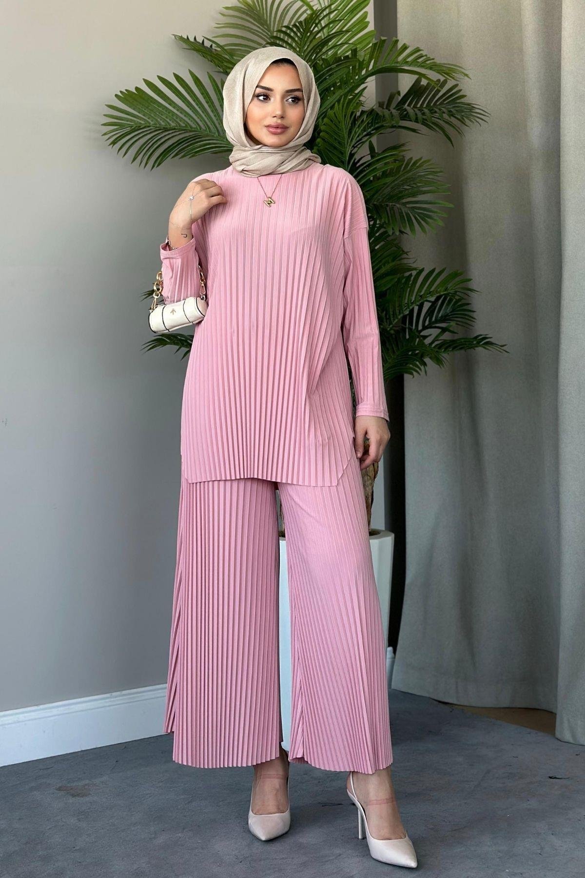 Sandy Takım Pilisoley Pudra, Fiyatları Sandy Takım Pilisoley Lila – Haza Moda | Tesettür Giyim
