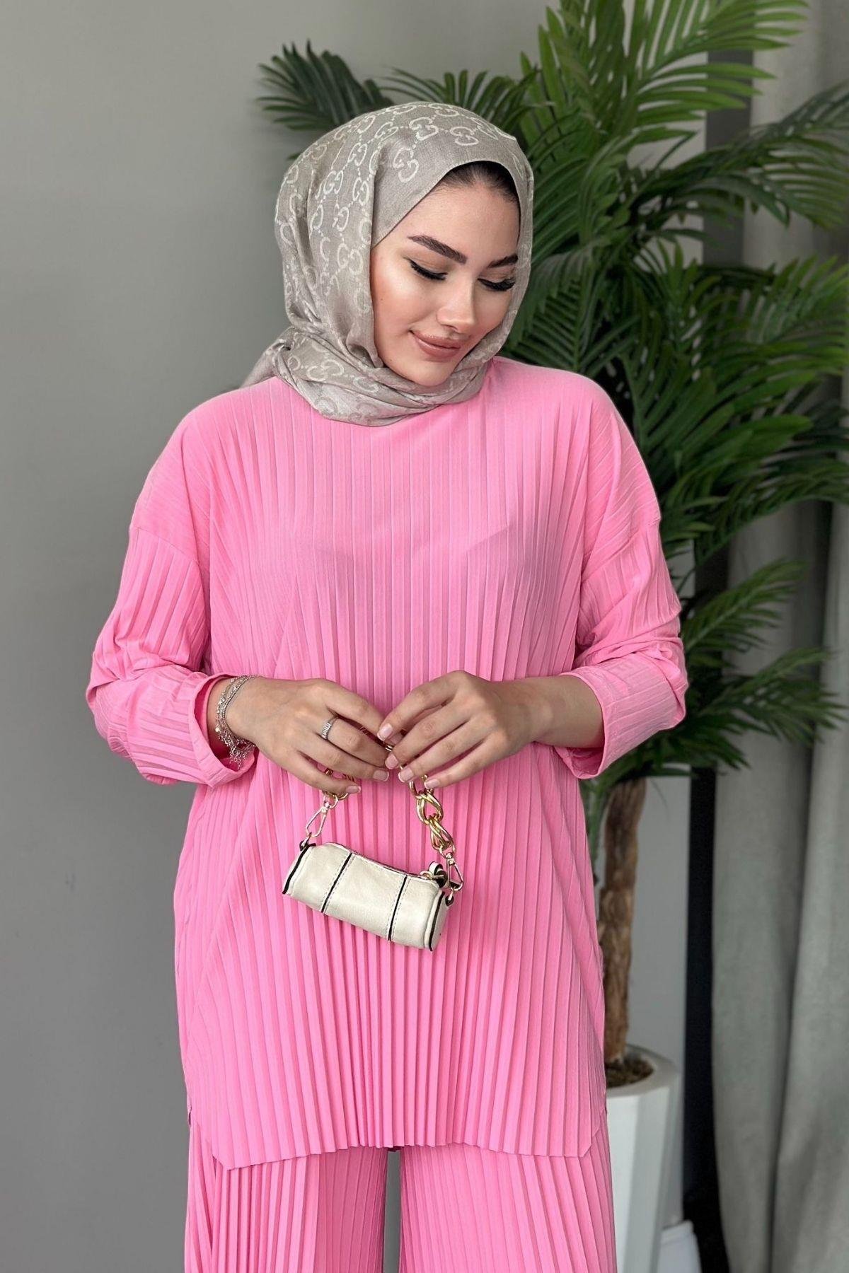 Sandy Takım Pilisoley Şeker Pembe, Fiyatları Haza Moda | Tesettür Giyim | Sandy Takım Pilisoley Şeker Pembe