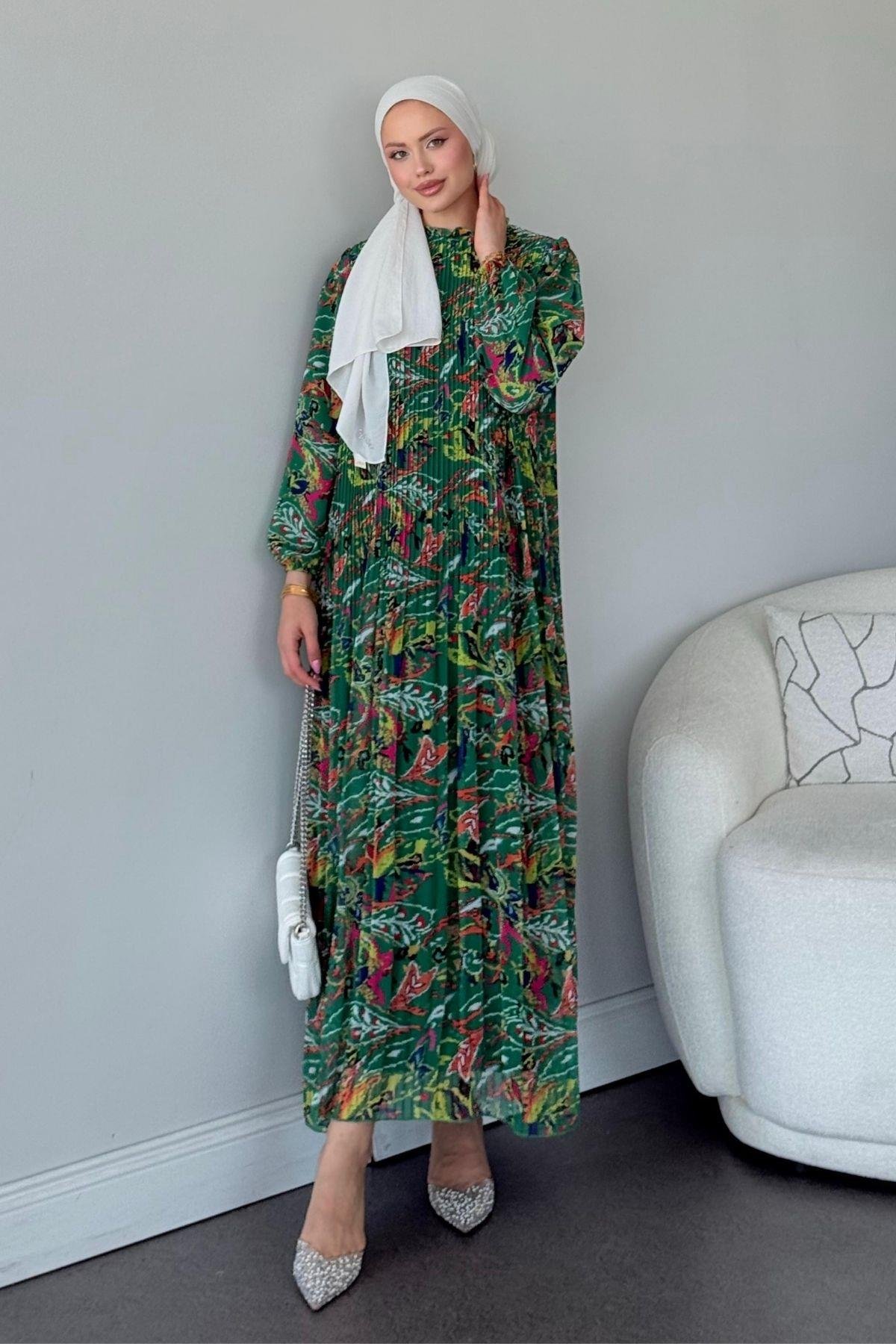 Şık Piliseli Elbise Yeşil, Fiyatları Şık Piliseli Elbise Yeşil - Haza Moda