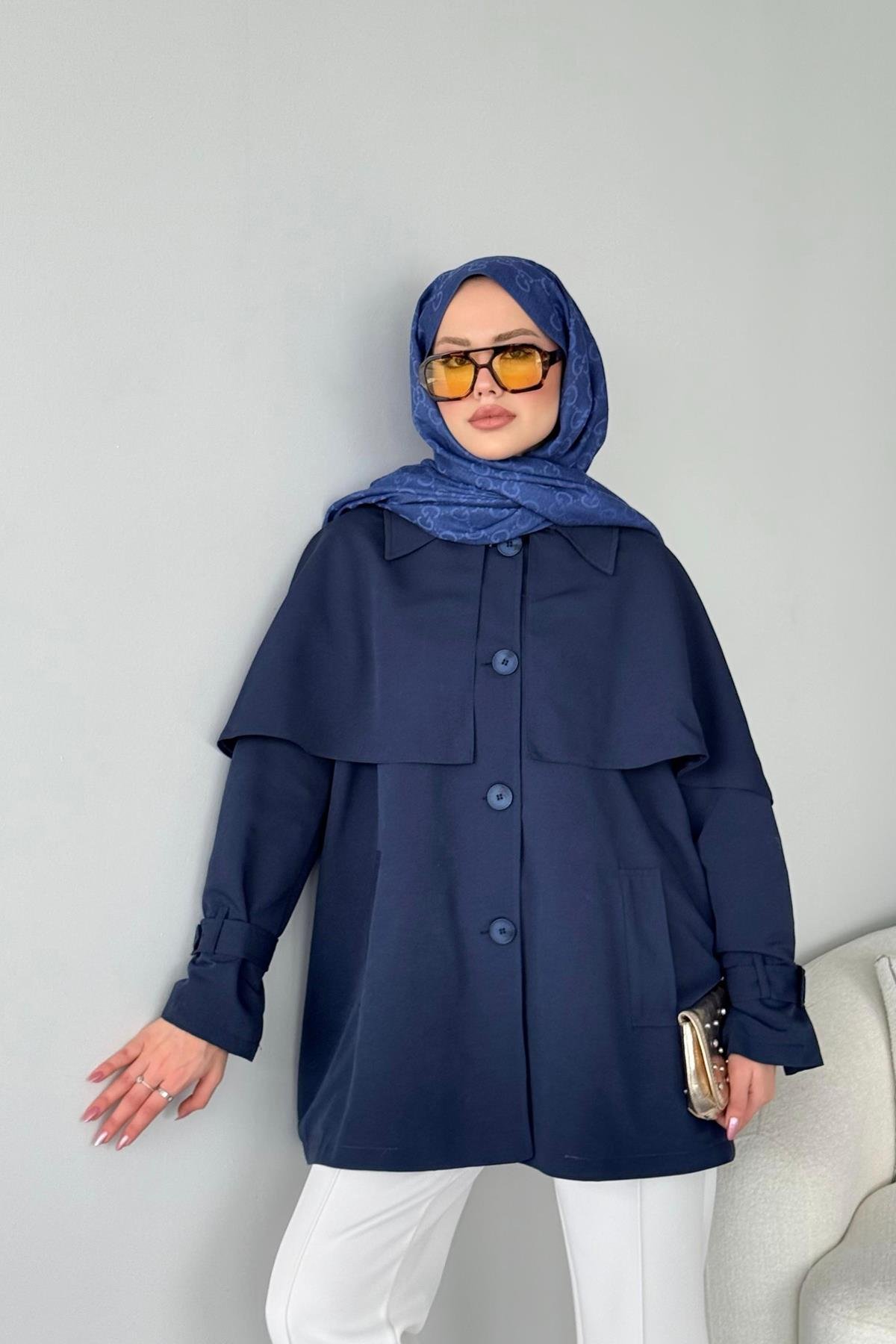 Sisu Pelerin Detaylı Ceket Lacivert, Fiyatları Haza Moda | Tesettür Giyim | Sisu Pelerin Detaylı Ceket Lacivert