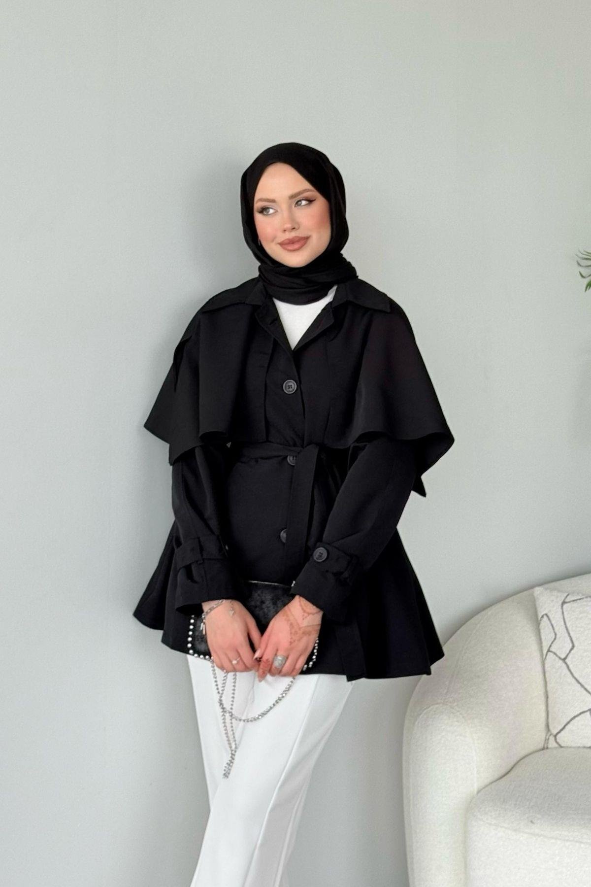Sisu Pelerin Detaylı Ceket Siyah, Fiyatları Haza Moda | Tesettür Giyim | Sisu Pelerin Detaylı Ceket Siyah