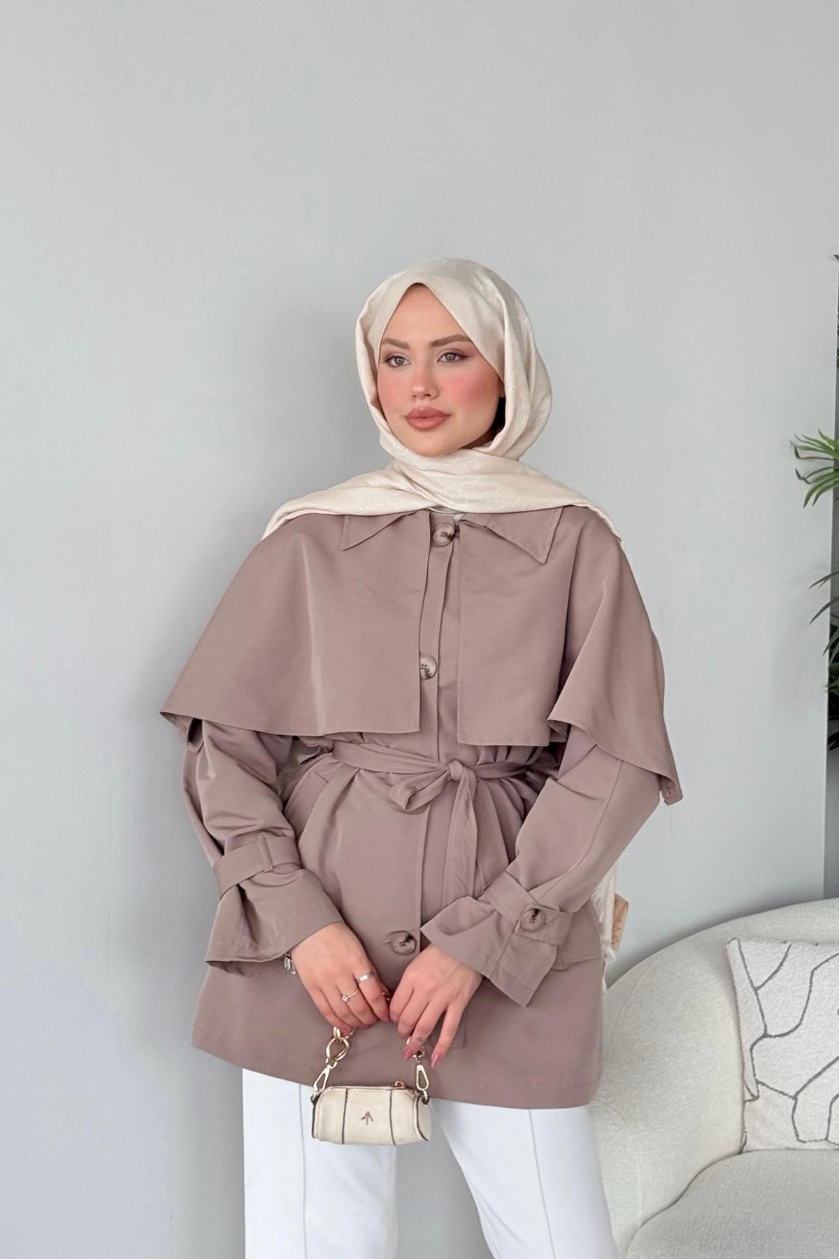 Sisu Pelerin Detaylı Ceket Vizon, Fiyatları Haza Moda | Tesettür Giyim | Sisu Pelerin Detaylı Ceket Vizon