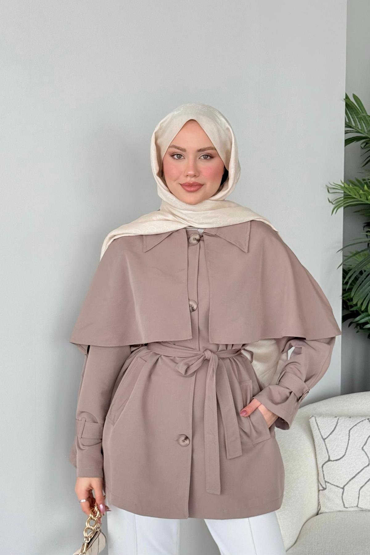 Sisu Pelerin Detaylı Ceket Vizon, Fiyatları Haza Moda | Tesettür Giyim | Sisu Pelerin Detaylı Ceket Vizon