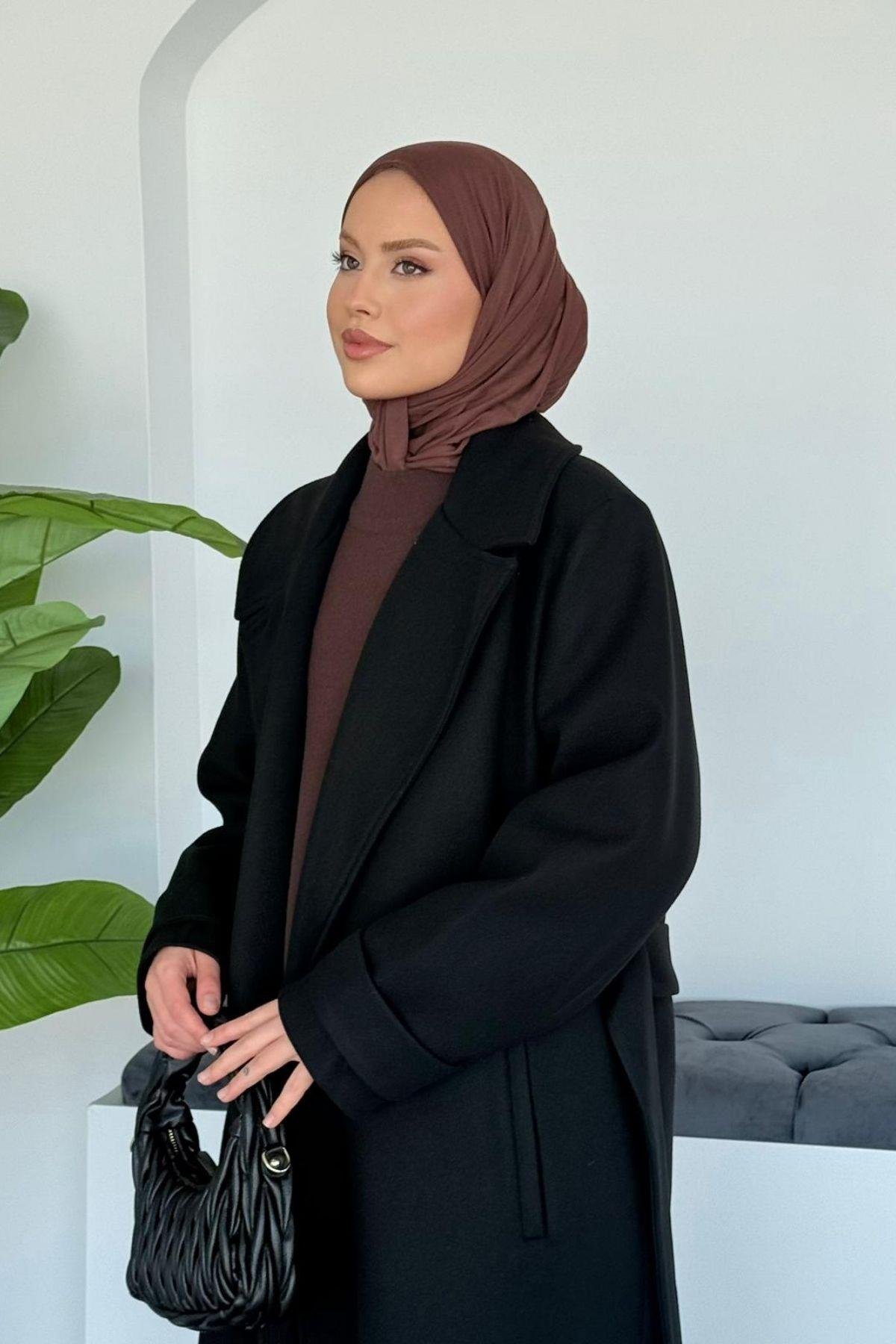 Skandal Muadil Kaban Siyah, Fiyatları 