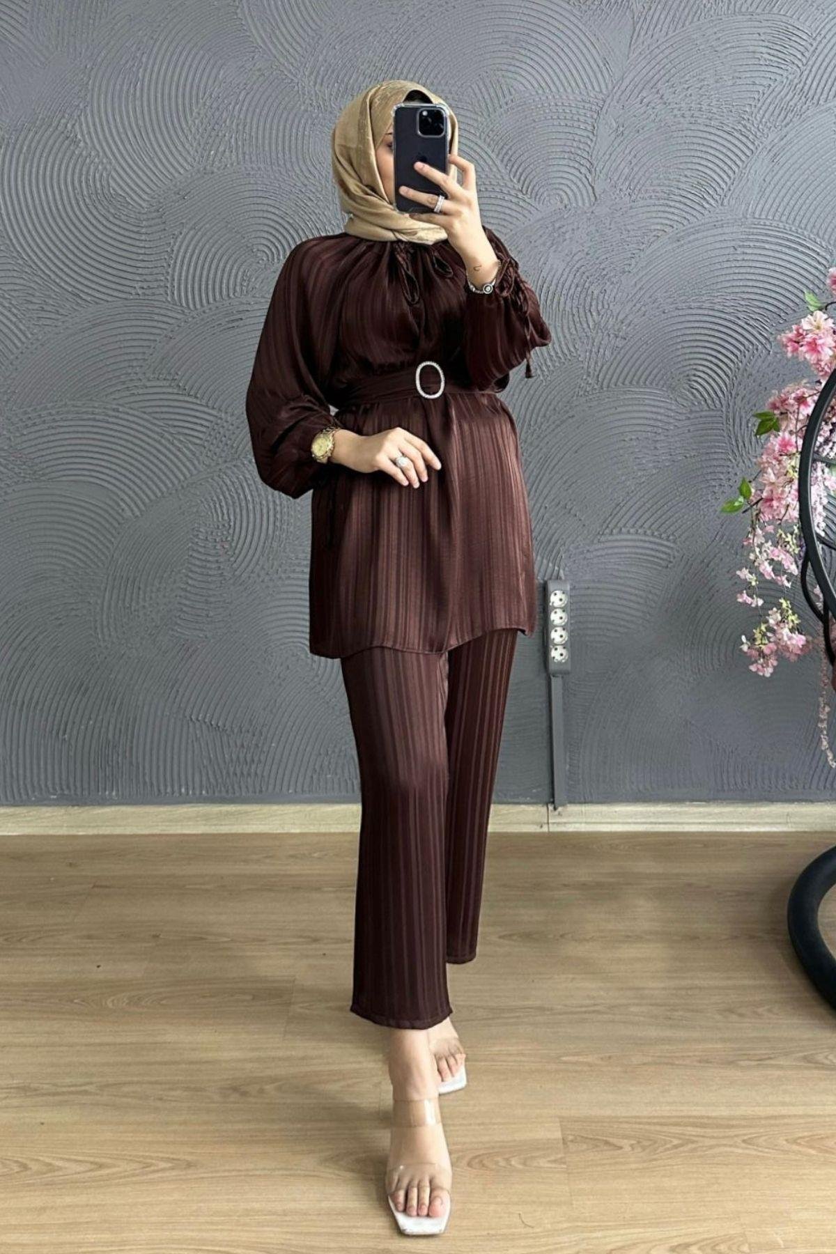 Sofia Büzgü Takım KAHVE, Fiyatları Milena Takım KAHVE – Haza Moda | Tesettür Giyim