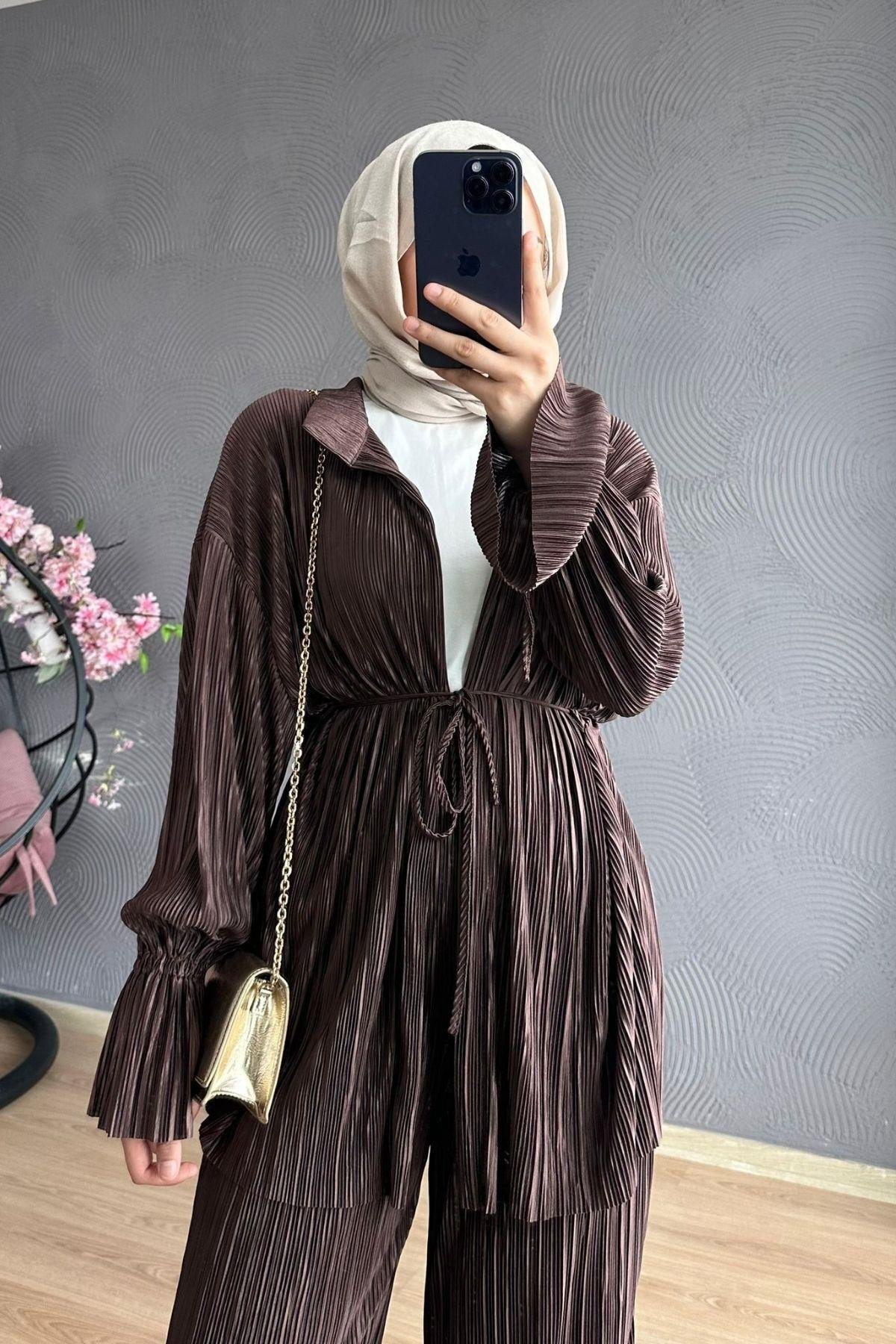 Soly Piliseli Takım Kahve, Fiyatları Soly Piliseli Takım Kahve – Haza Moda | Tesettür Giyim