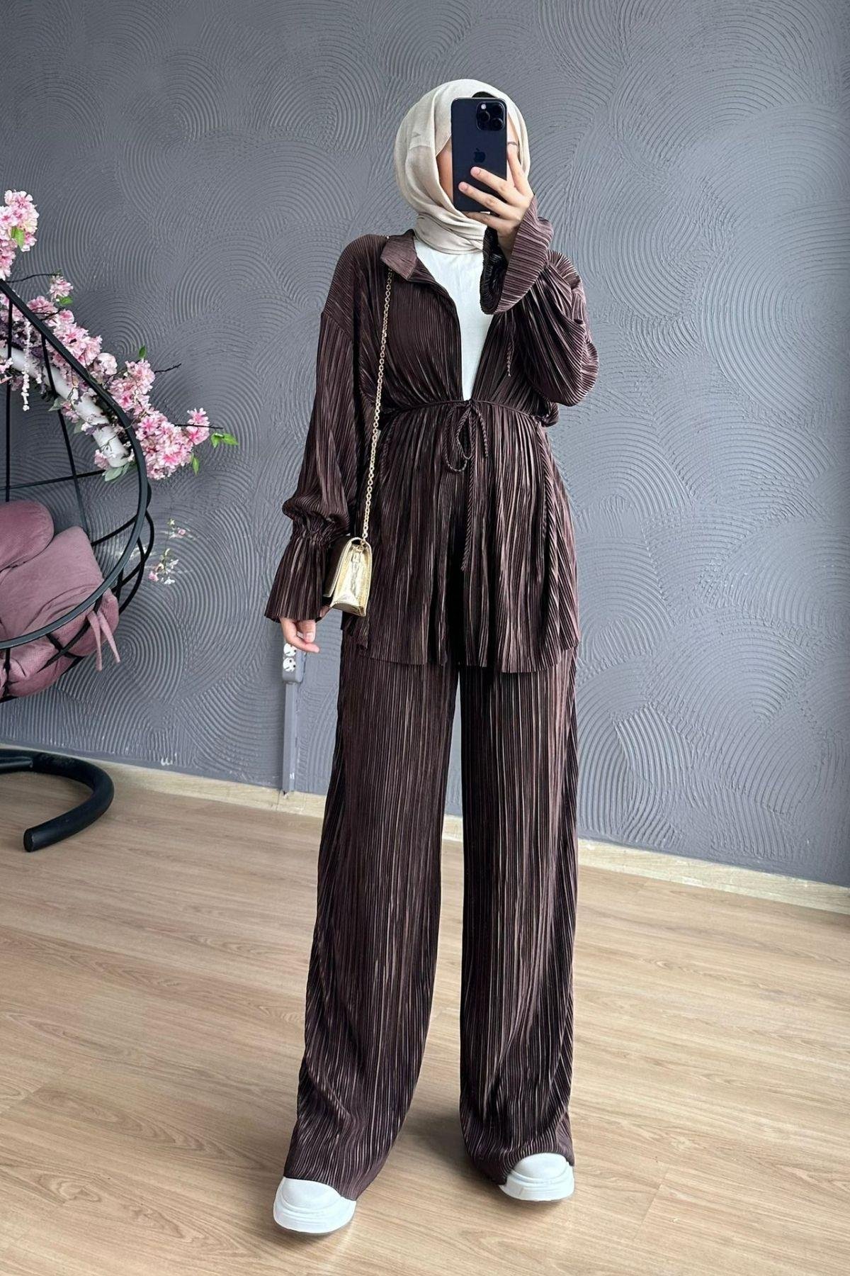 Soly Piliseli Takım Kahve, Fiyatları Soly Piliseli Takım Kahve – Haza Moda | Tesettür Giyim