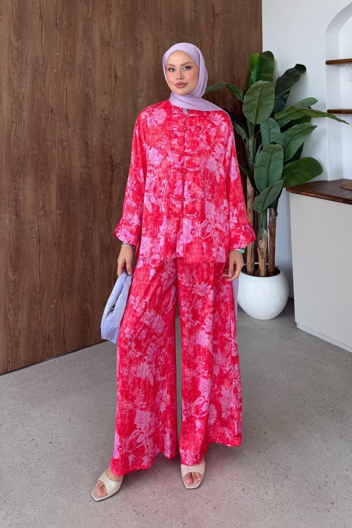 Sophia Saten Baskılı Mandarin Takım Kırmızı, Fiyatları 