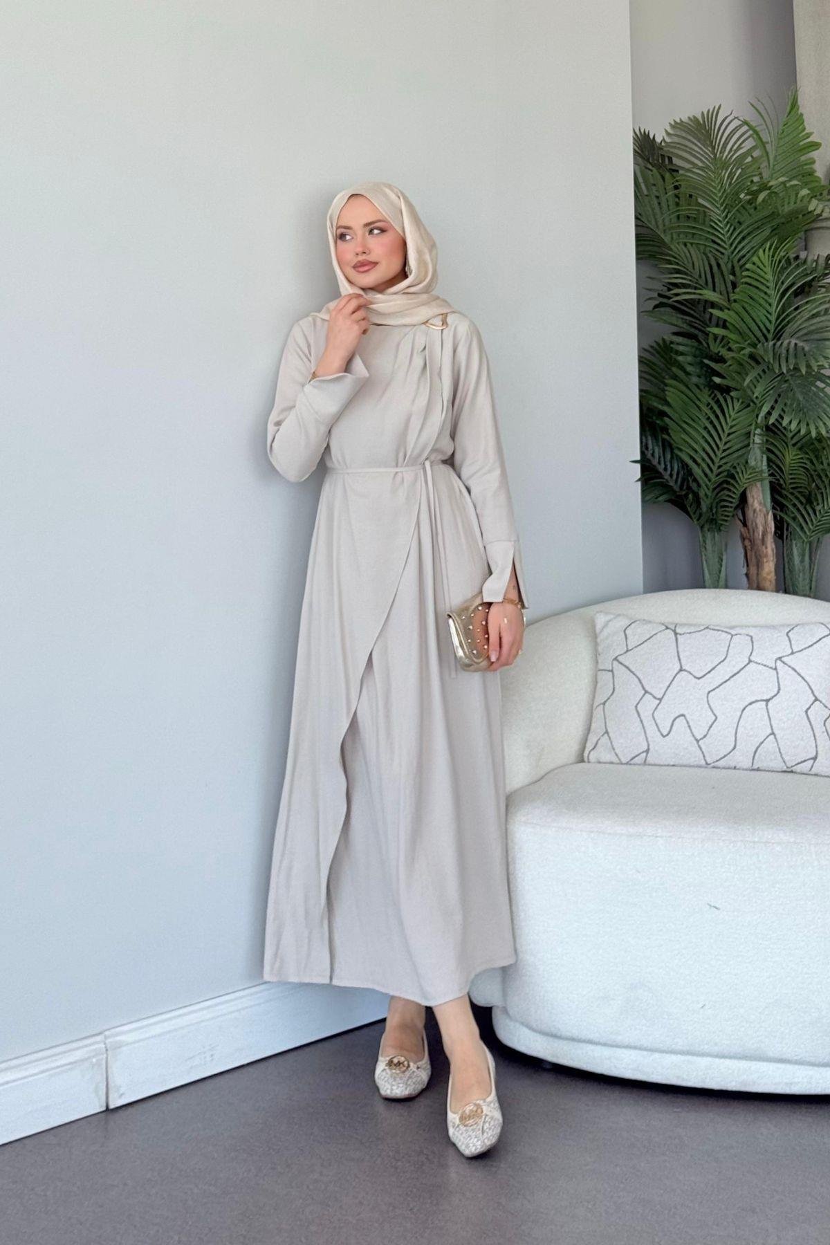 Tokalı Model Elbise Bej, Fiyatları Tokalı Model Elbise Bej