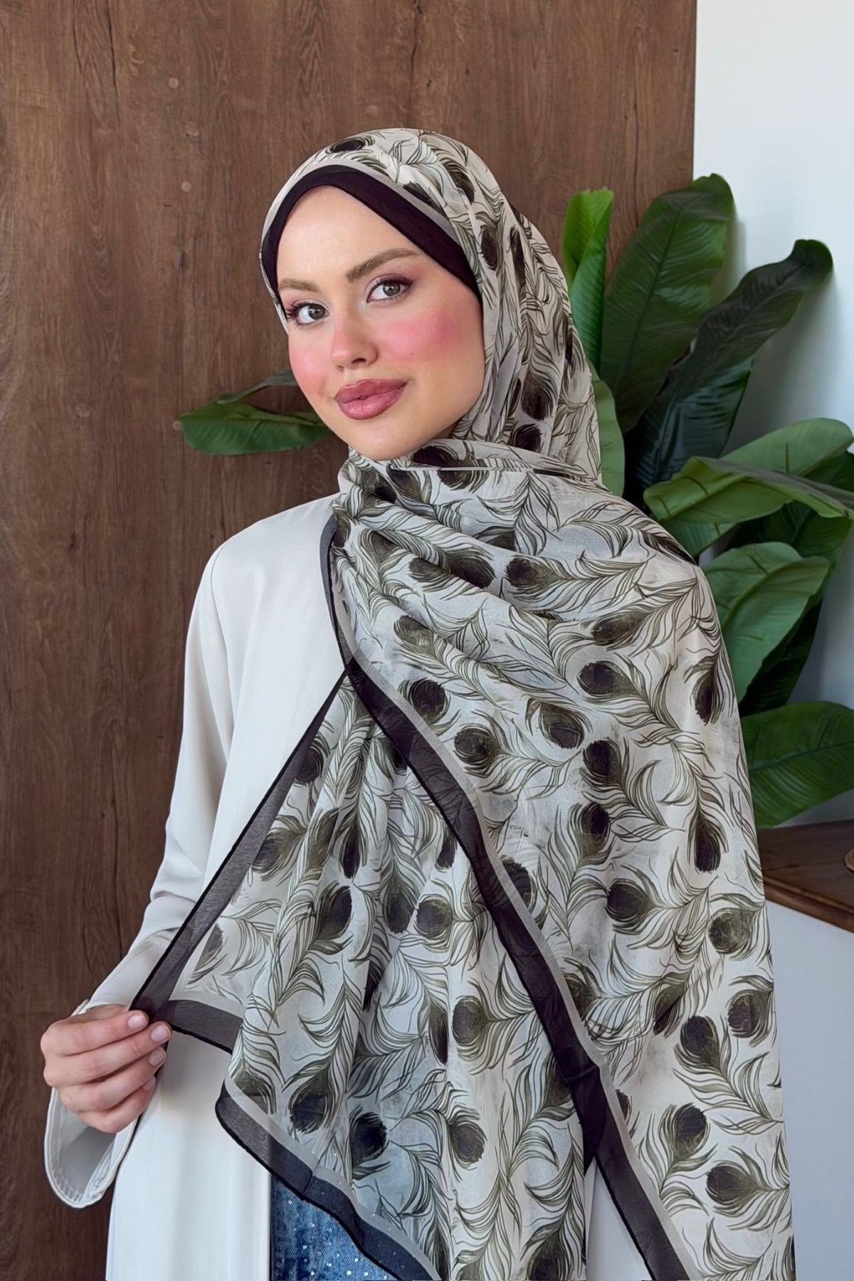 Tüy Desenli Şal Kahve, Fiyatları Tüy Desenli Şal Kahve | Haza Moda
