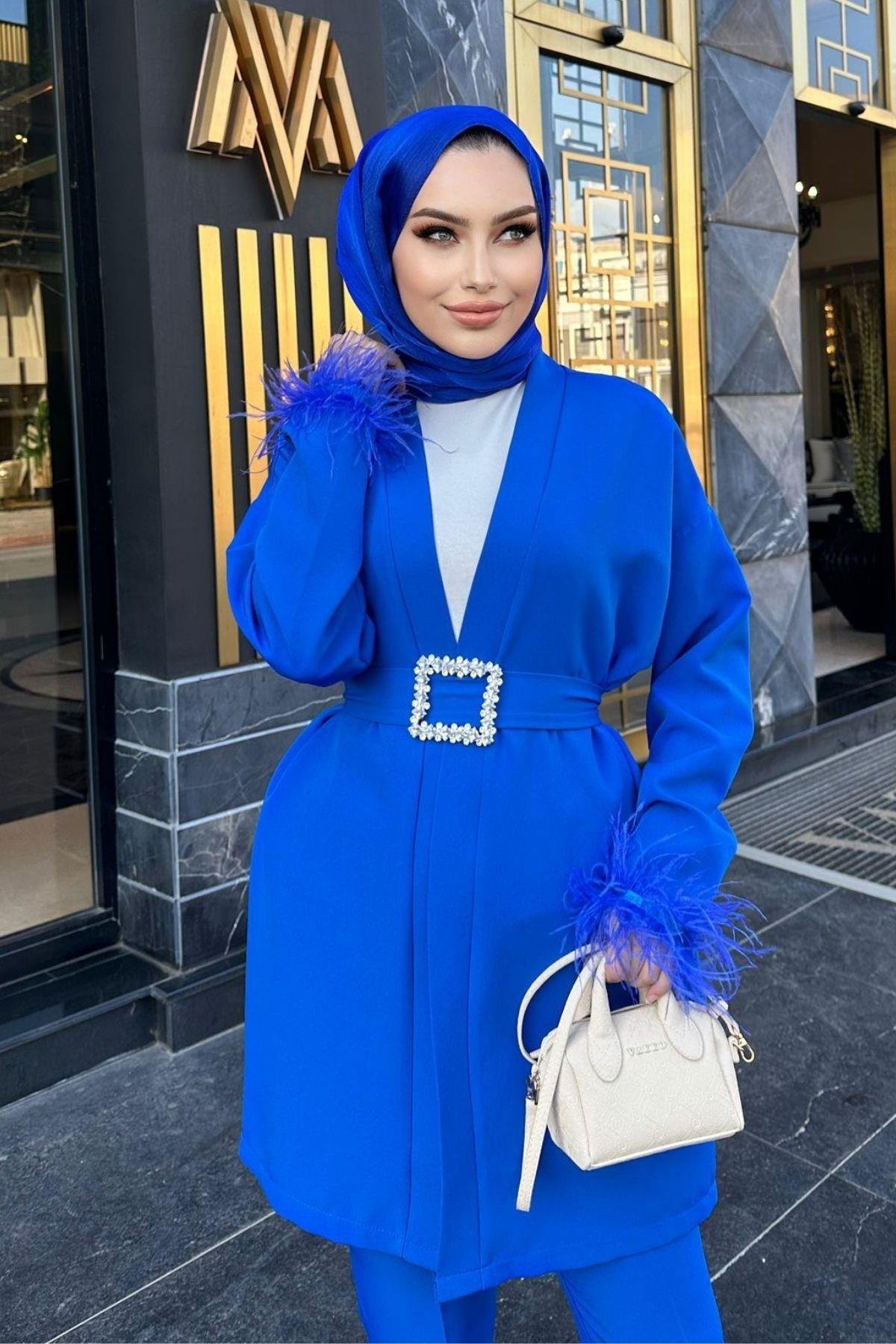 Tüylü Kimonolu Takım Saks, Fiyatları Tüylü Kimonolu Takım Saks – Haza Moda | Tesettür Giyim