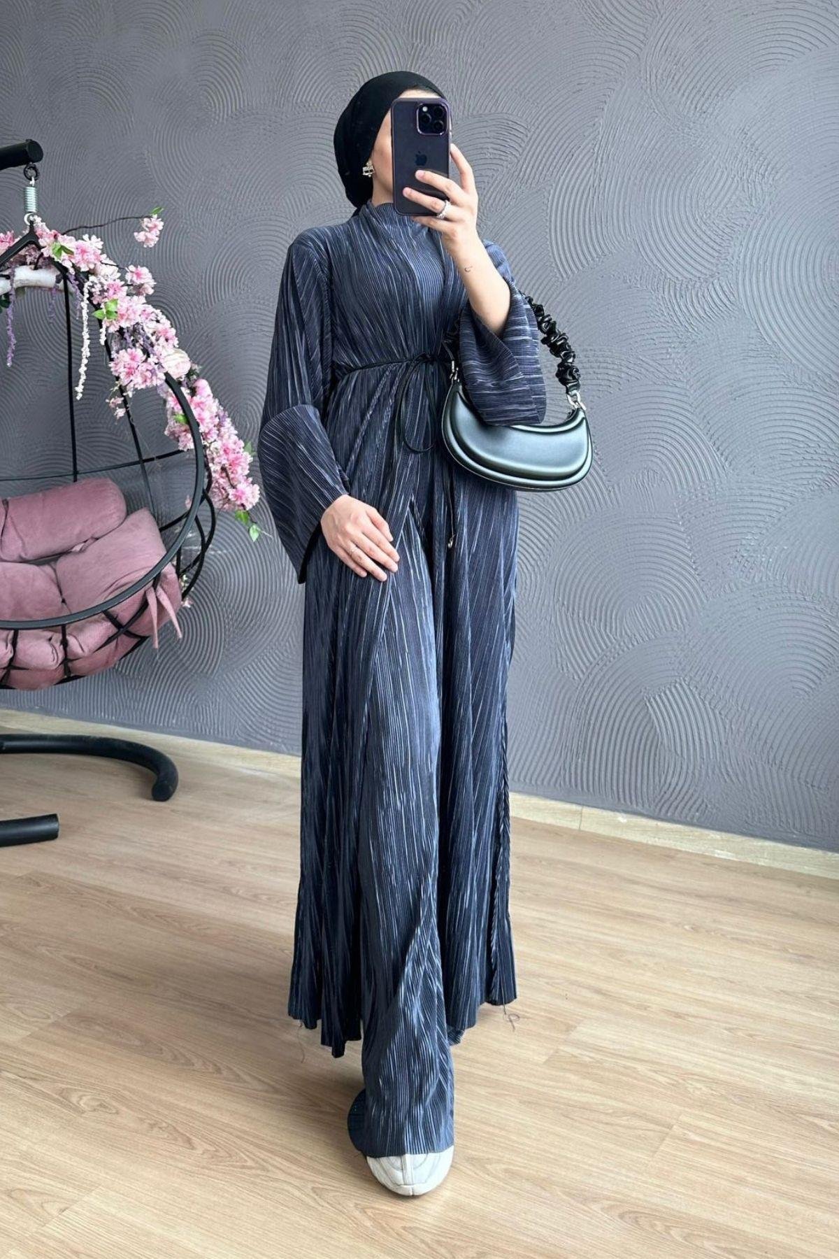 Üçlü Piliseli Takım Füme, Fiyatları Haza Moda | Tesettür Giyim | Üçlü Piliseli Takım Füme