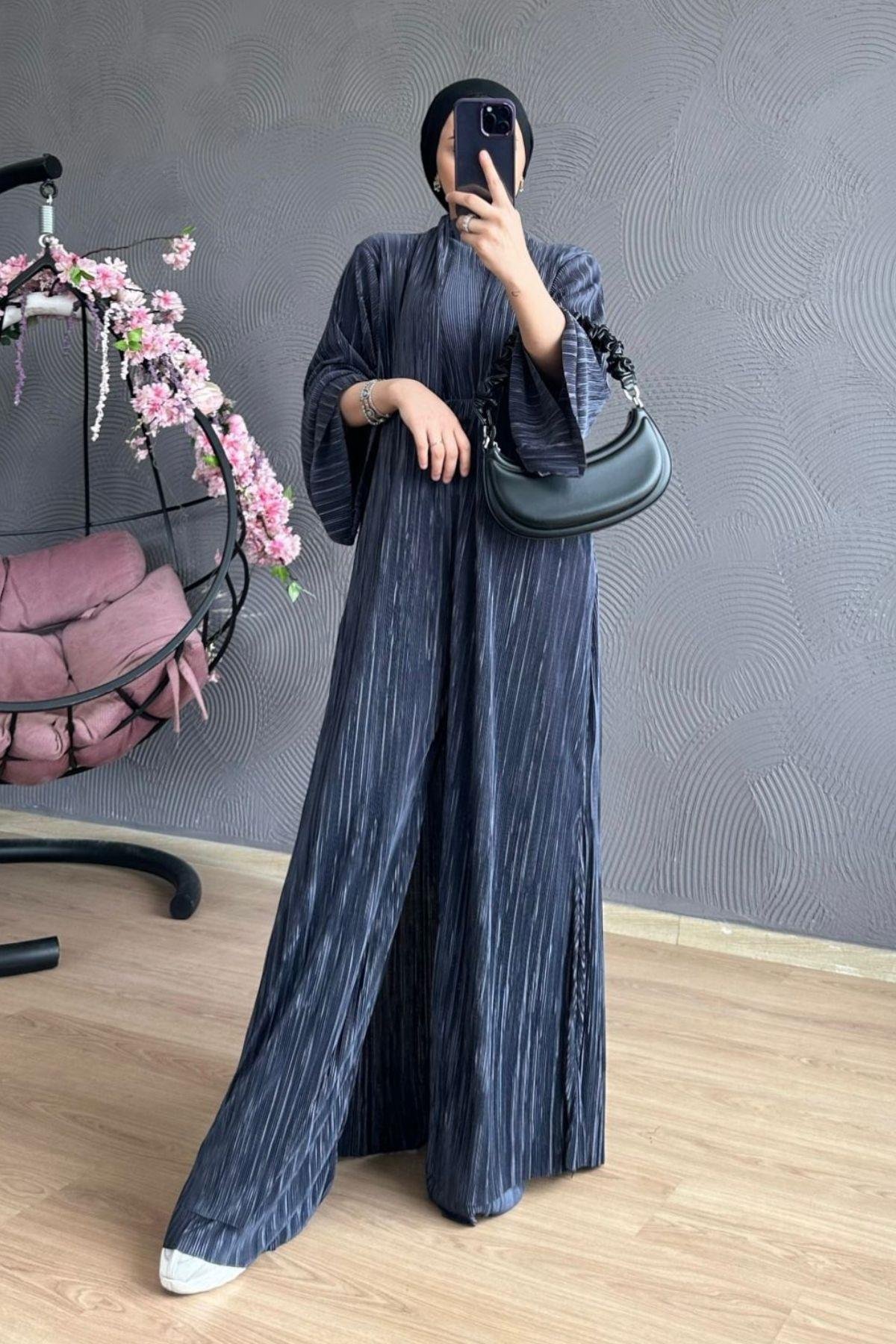 Üçlü Piliseli Takım Füme, Fiyatları Haza Moda | Tesettür Giyim | Üçlü Piliseli Takım Füme