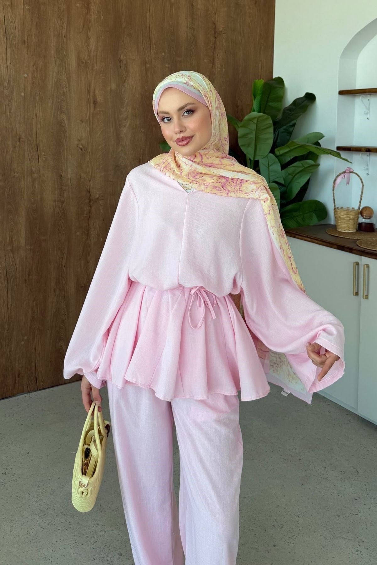 Valide V Yaka Keten Takım Pembe, Fiyatları 