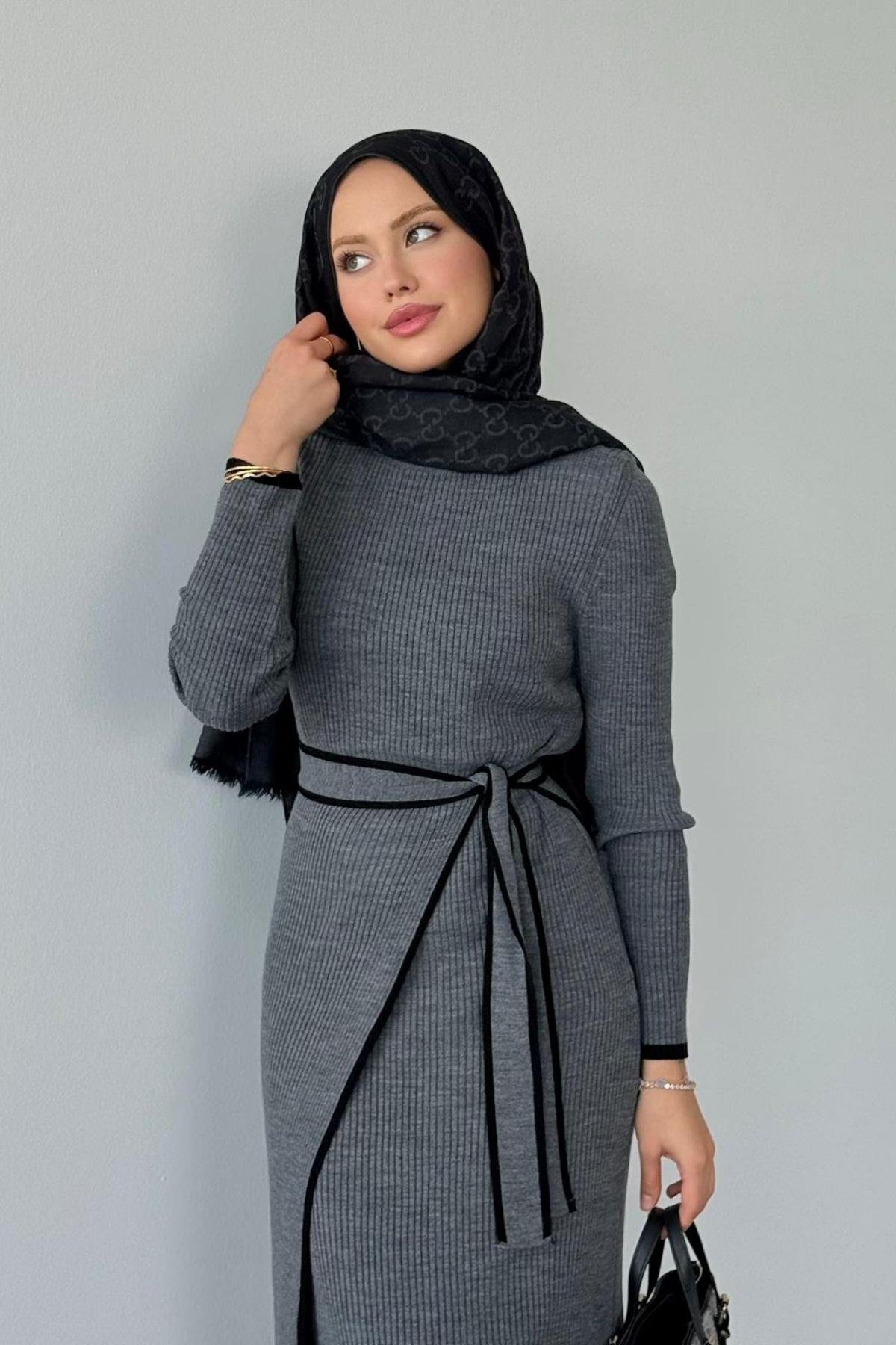 Valnet Bağlamalı Triko Elbise Füme, Fiyatları Valnet Bağlamalı Triko Elbise Füme- Haza Moda