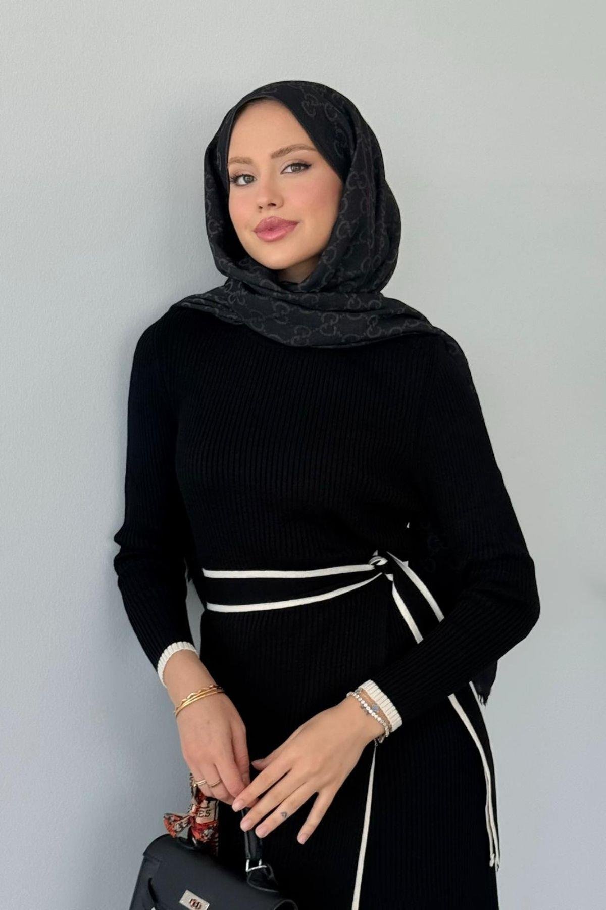 Valnet Bağlamalı Triko Elbise Siyah, Fiyatları Valnet Bağlamalı Triko Elbise Siyah- Haza Moda