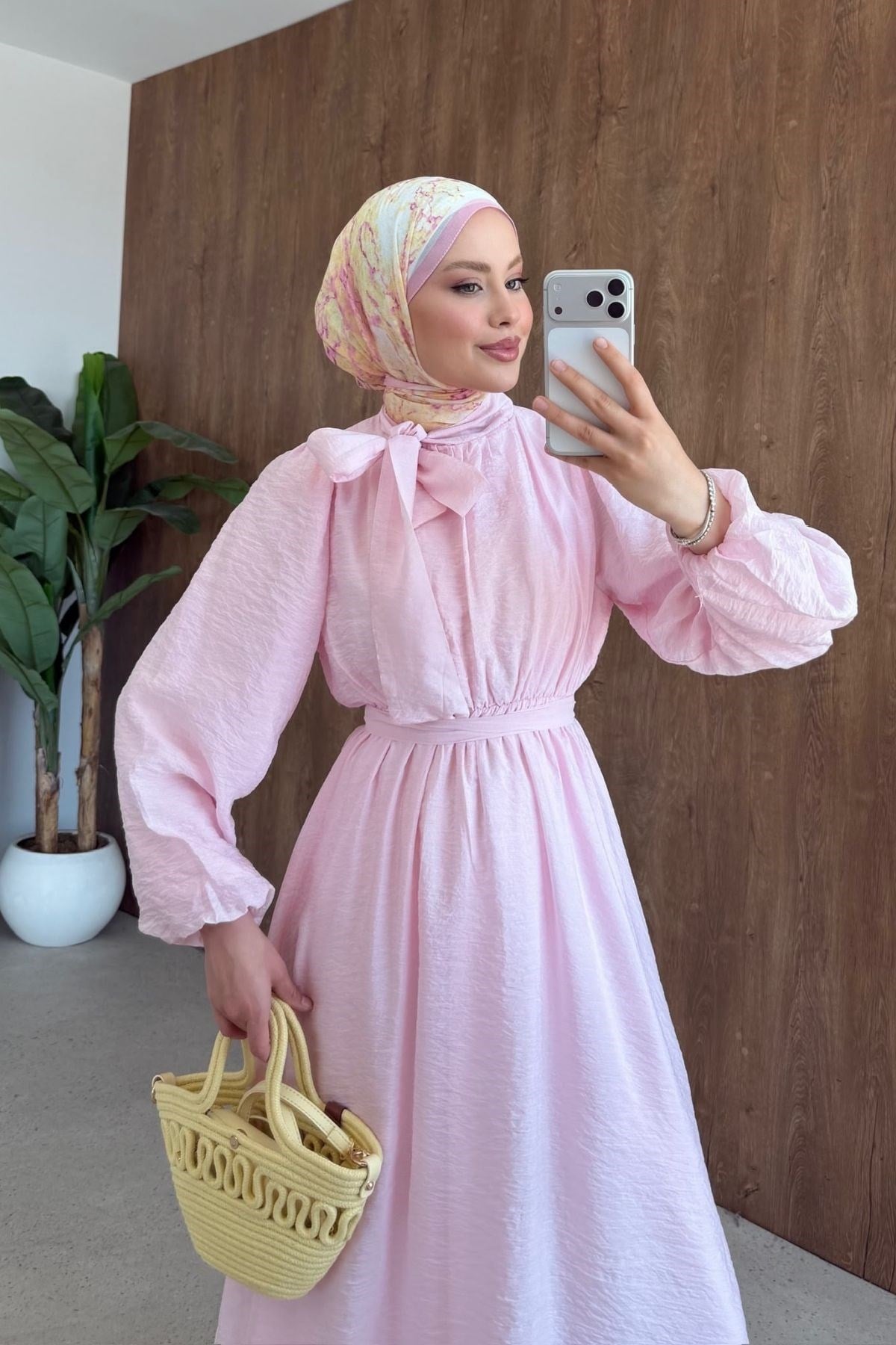Vanilya Fiyonk Detay Elbise Pembe, Fiyatları 