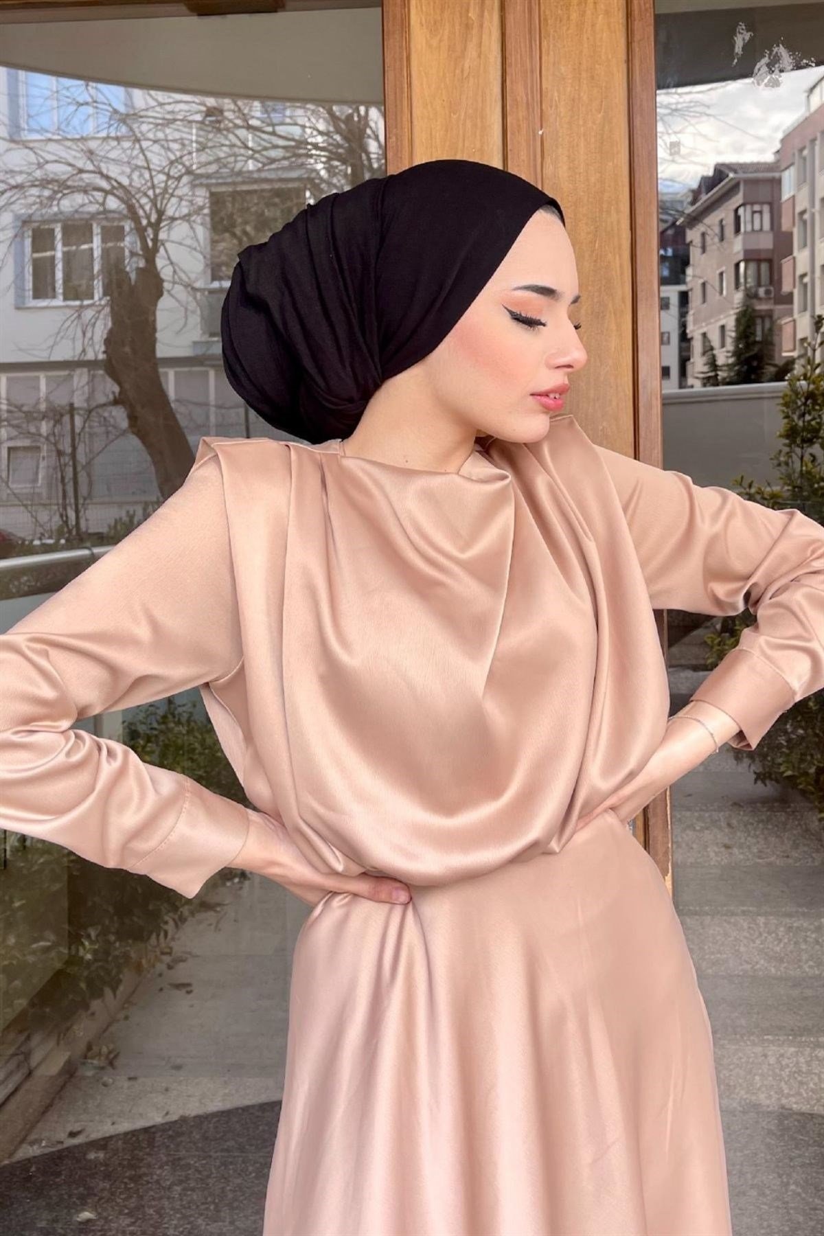 Vatkalı Saten Abiye CAMEL, Fiyatları Vatkalı Saten Abiye CAMEL– Haza Moda | Tesettür Giyim